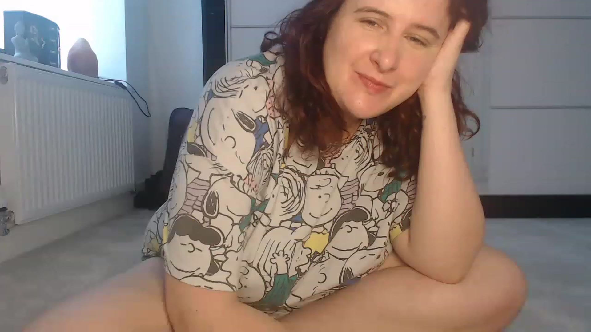 Gallery image thumbnail from FlirtyPhoebe's myfreecams stream on, 11/21/2022, 10:20 image 13 of 20