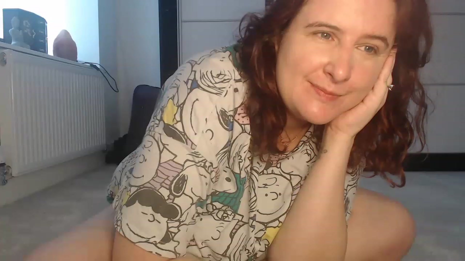 Gallery image thumbnail from FlirtyPhoebe's myfreecams stream on, 11/21/2022, 10:20 image 15 of 20