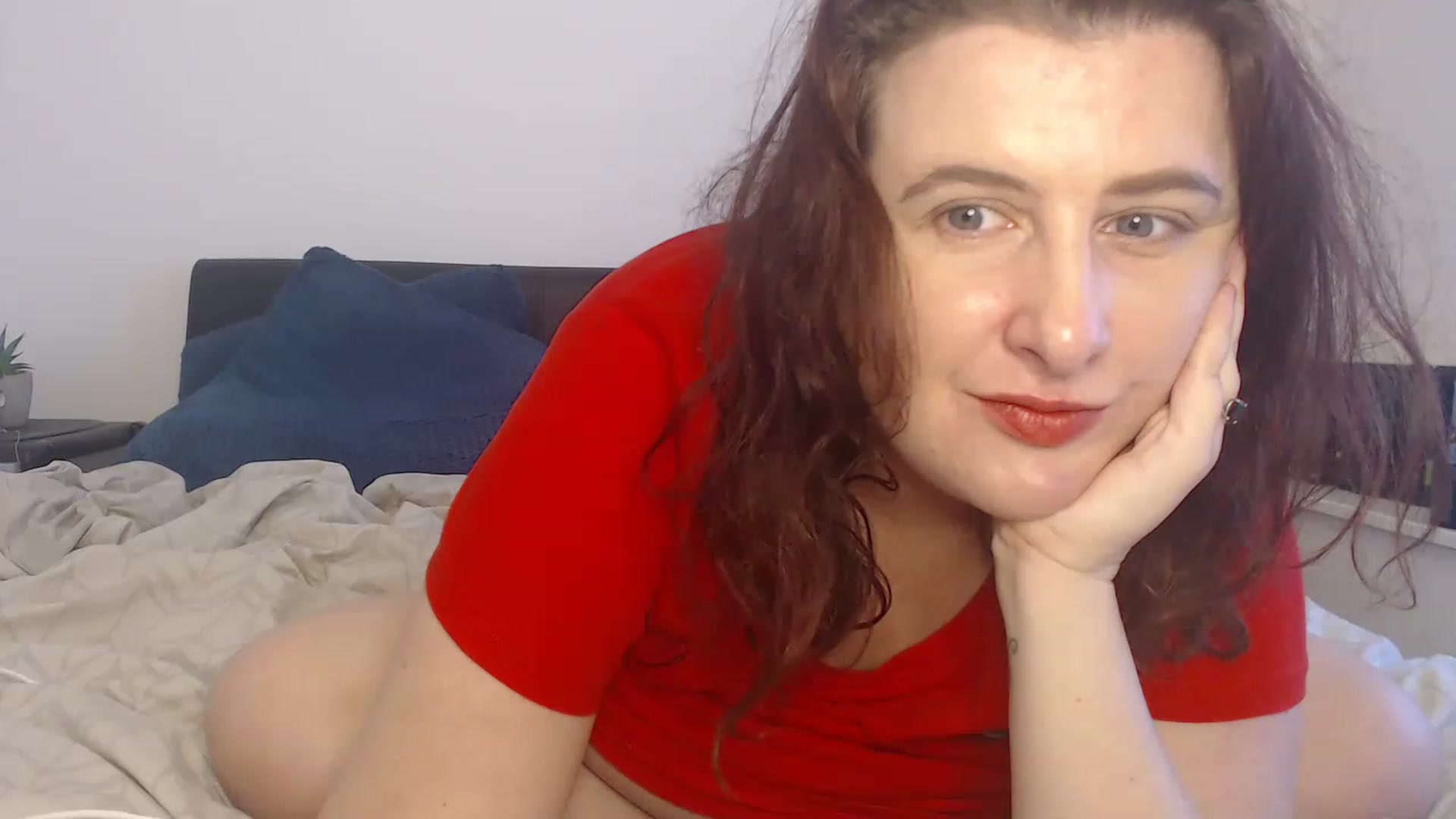 Gallery image thumbnail from FlirtyPhoebe's myfreecams stream on, 11/25/2022, 10:21 image 10 of 20