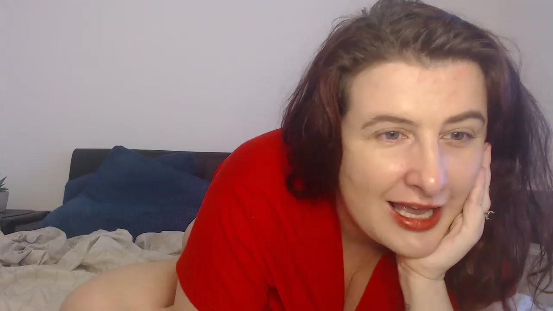Gallery image thumbnail from FlirtyPhoebe's myfreecams stream on, 11/25/2022, 10:21 image 4 of 20