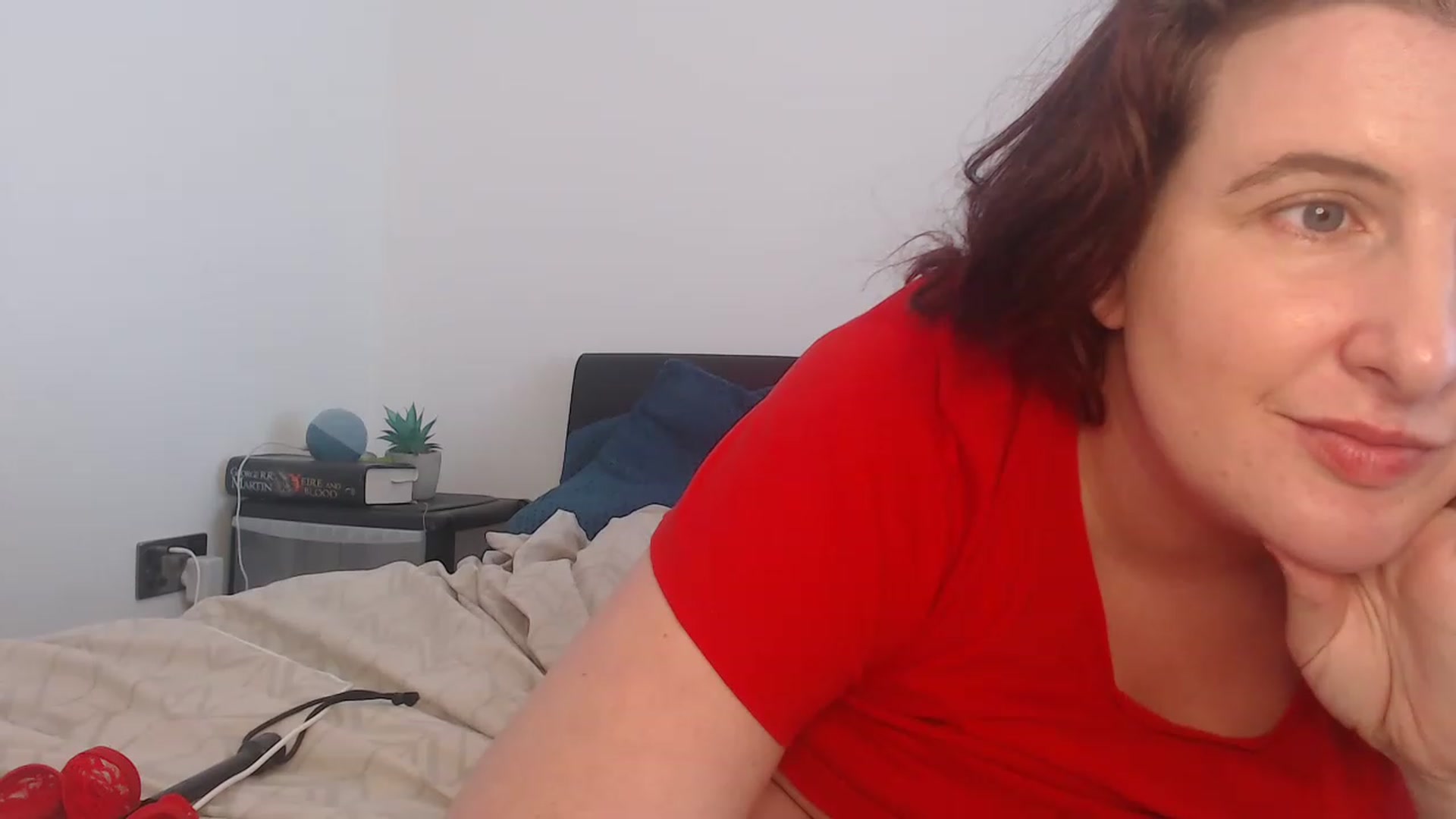 Gallery image thumbnail from FlirtyPhoebe's myfreecams stream on, 11/25/2022, 11:15 image 17 of 20