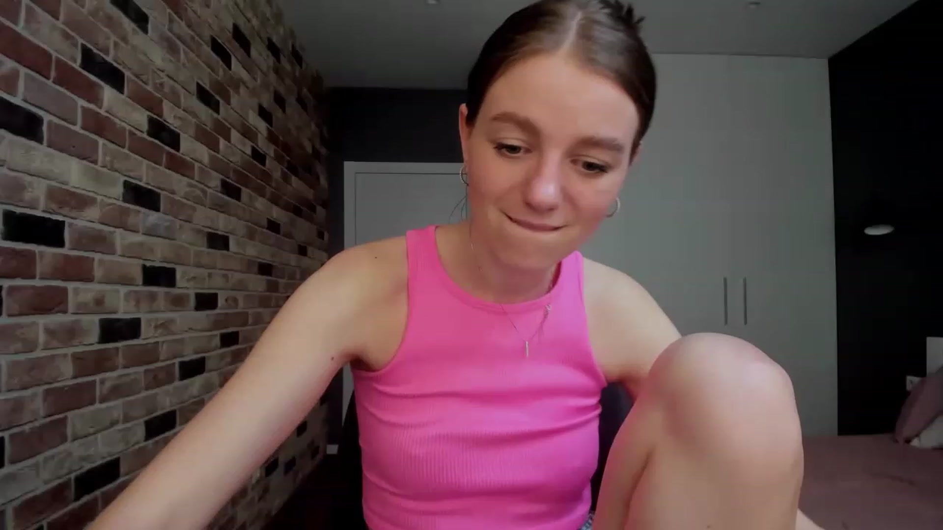 Gallery image thumbnail from FlorMusk's myfreecams stream on, 05/30/2023, 10:30 image 15 of 20