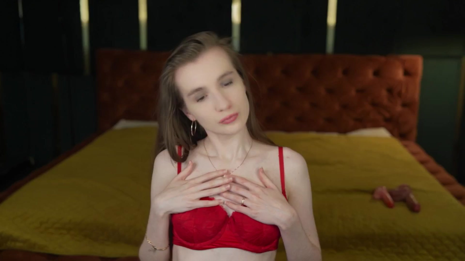 Gallery image thumbnail from FloraSweet's myfreecams stream on, 06/22/2025, 12:19 image 2 of 20