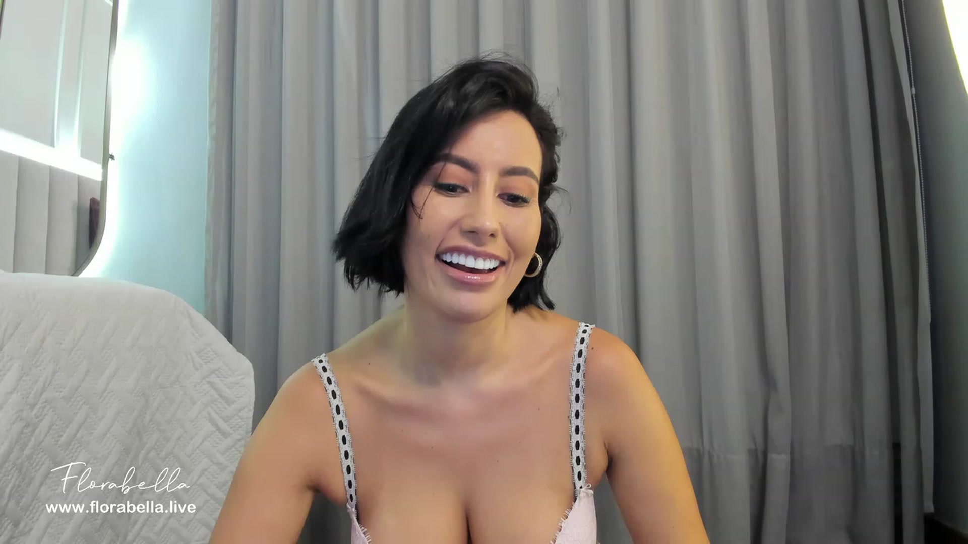Gallery image thumbnail from Florabella's myfreecams stream on, 03/26/2023, 24:04 image 12 of 20