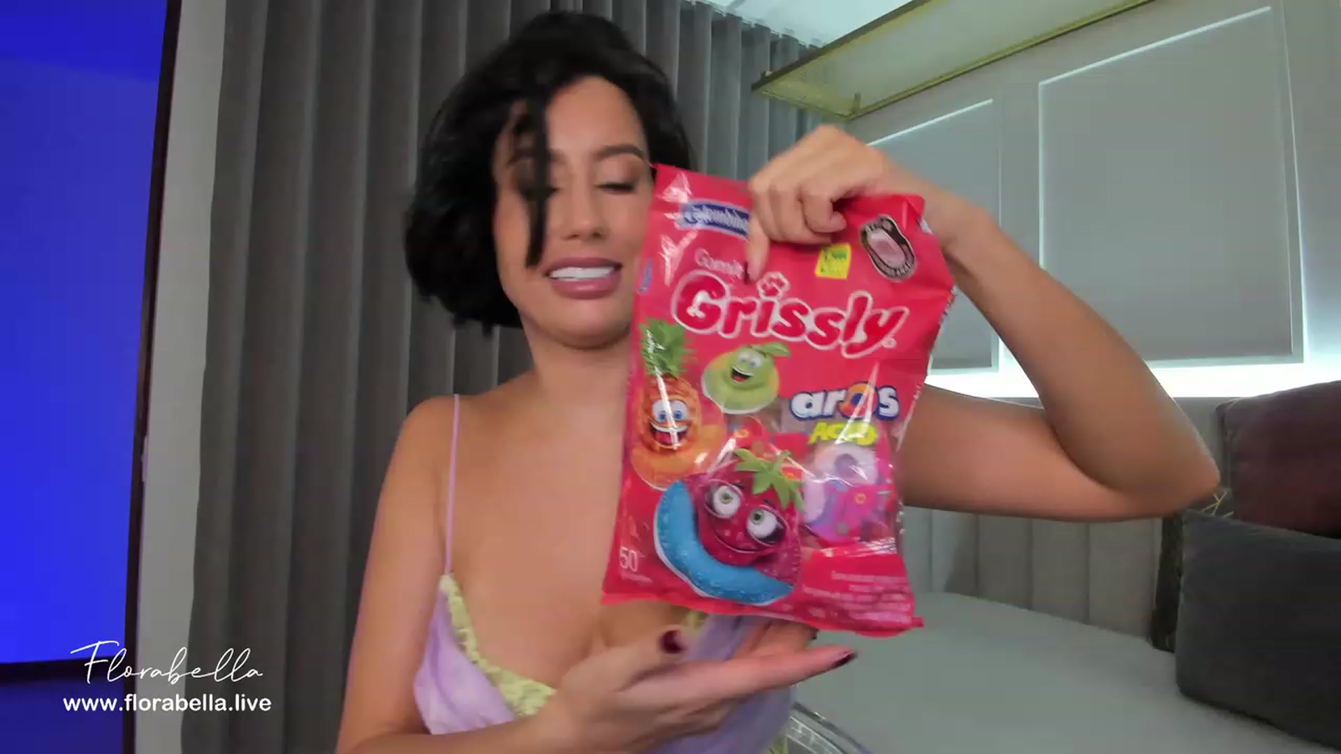 Gallery image thumbnail from Florabella's myfreecams stream on, 04/02/2023, 02:43 image 3 of 20