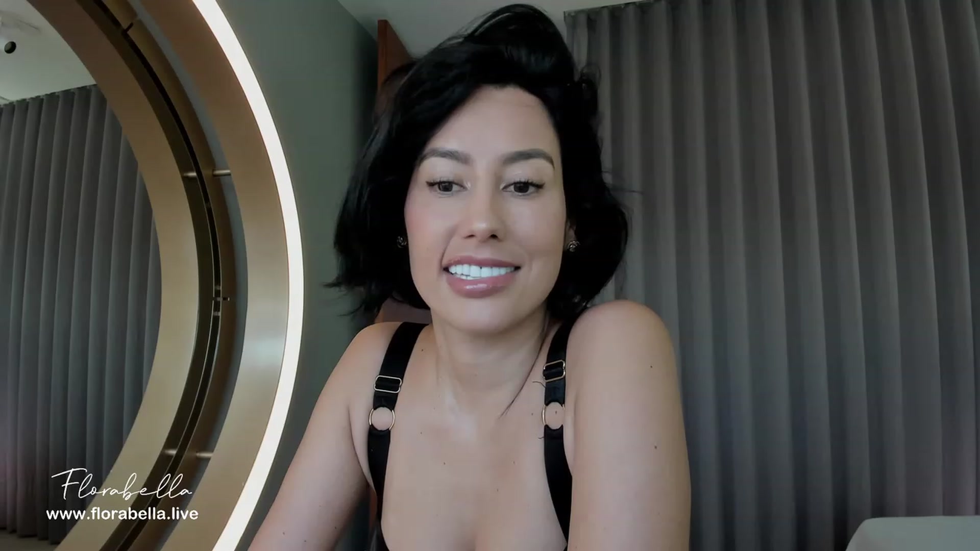 Gallery image thumbnail from Florabella's myfreecams stream on, 04/23/2023, 21:54 image 8 of 20