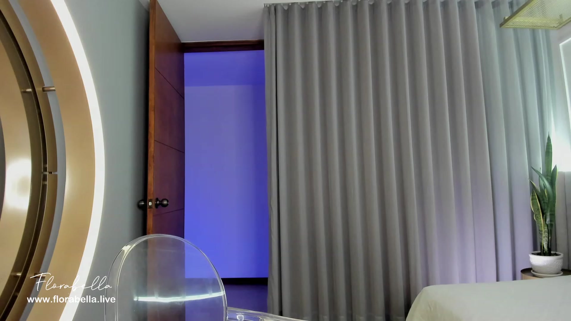 Gallery image thumbnail from Florabella's myfreecams stream on, 05/20/2023, 03:18 image 12 of 20