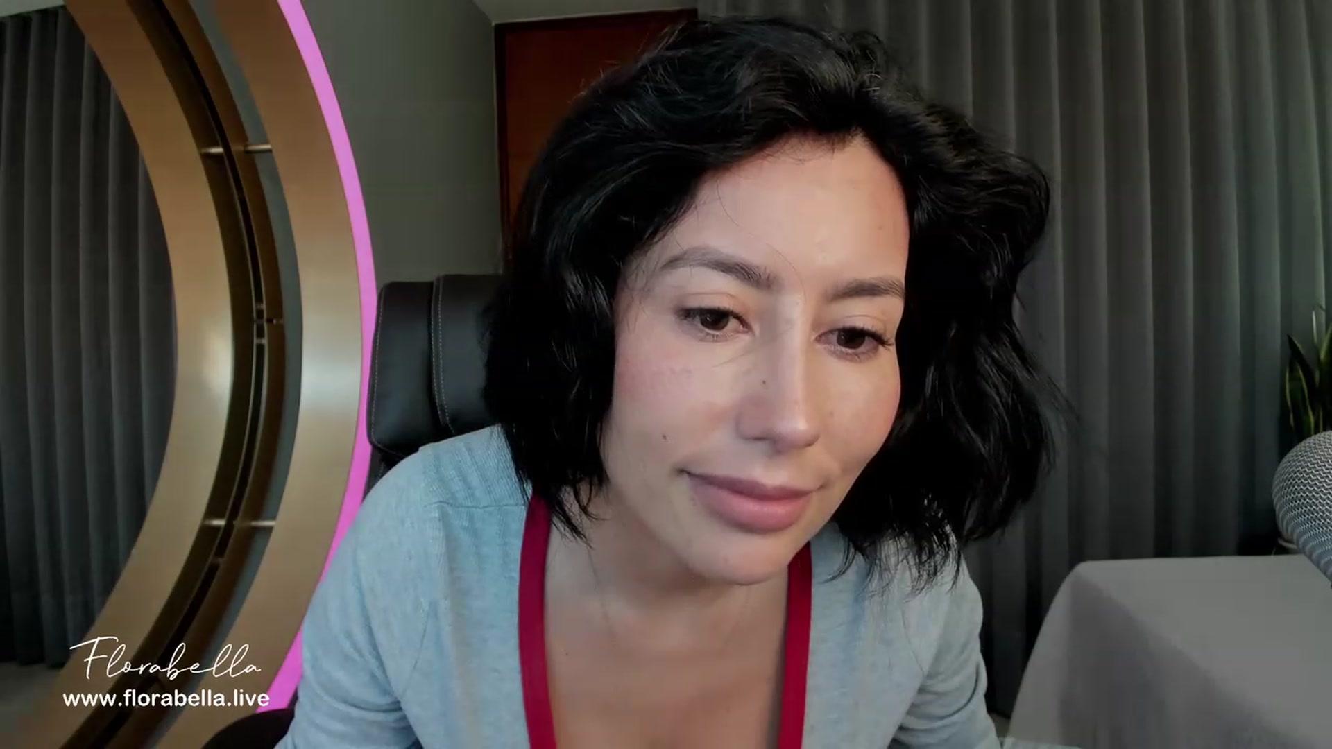 Gallery image thumbnail from Florabella's myfreecams stream on, 06/03/2023, 15:57 image 3 of 20