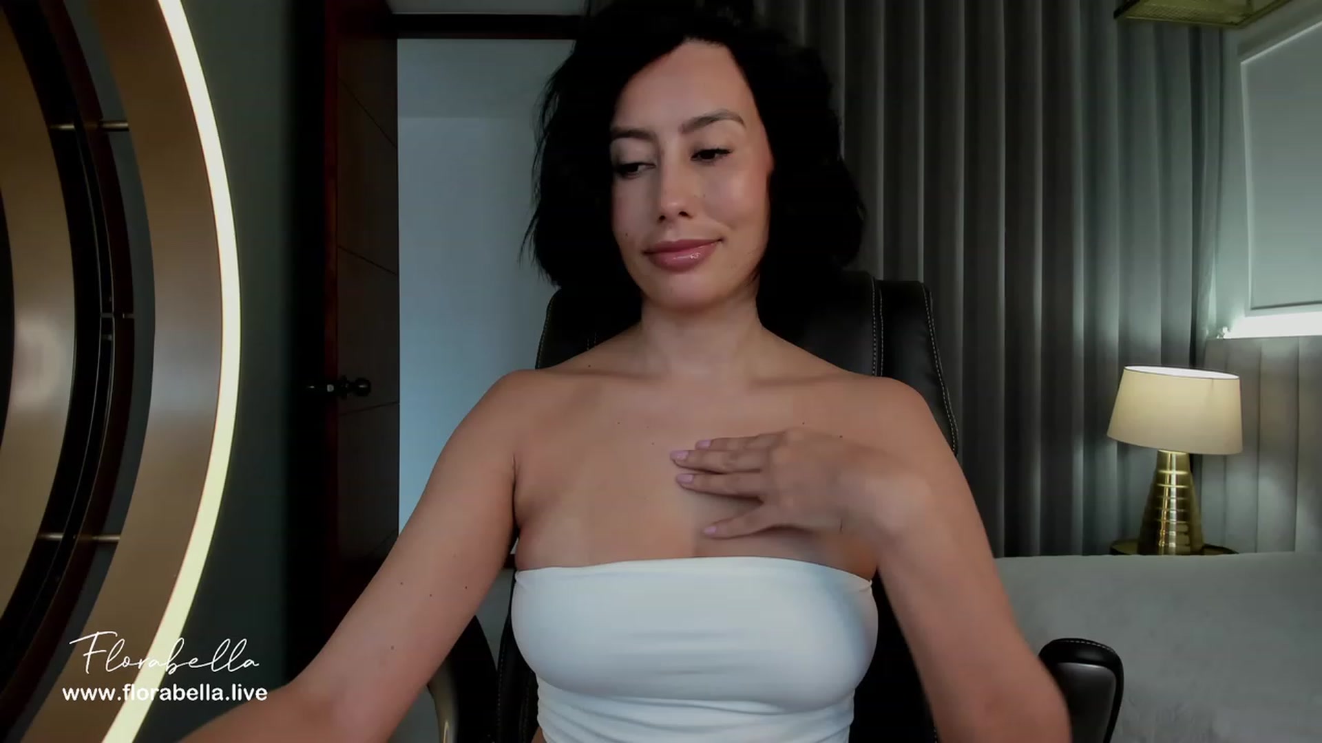 Gallery image thumbnail from Florabella's myfreecams stream on, 06/17/2023, 15:29 image 20 of 20