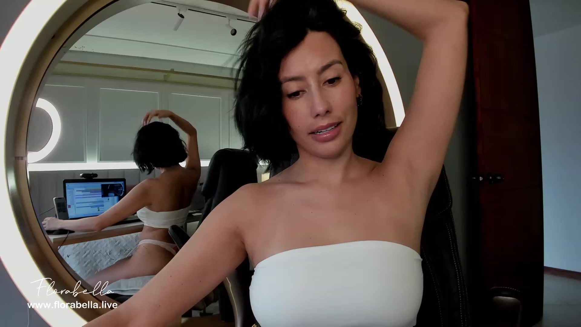 Gallery image thumbnail from Florabella's myfreecams stream on, 06/17/2023, 15:55 image 17 of 20