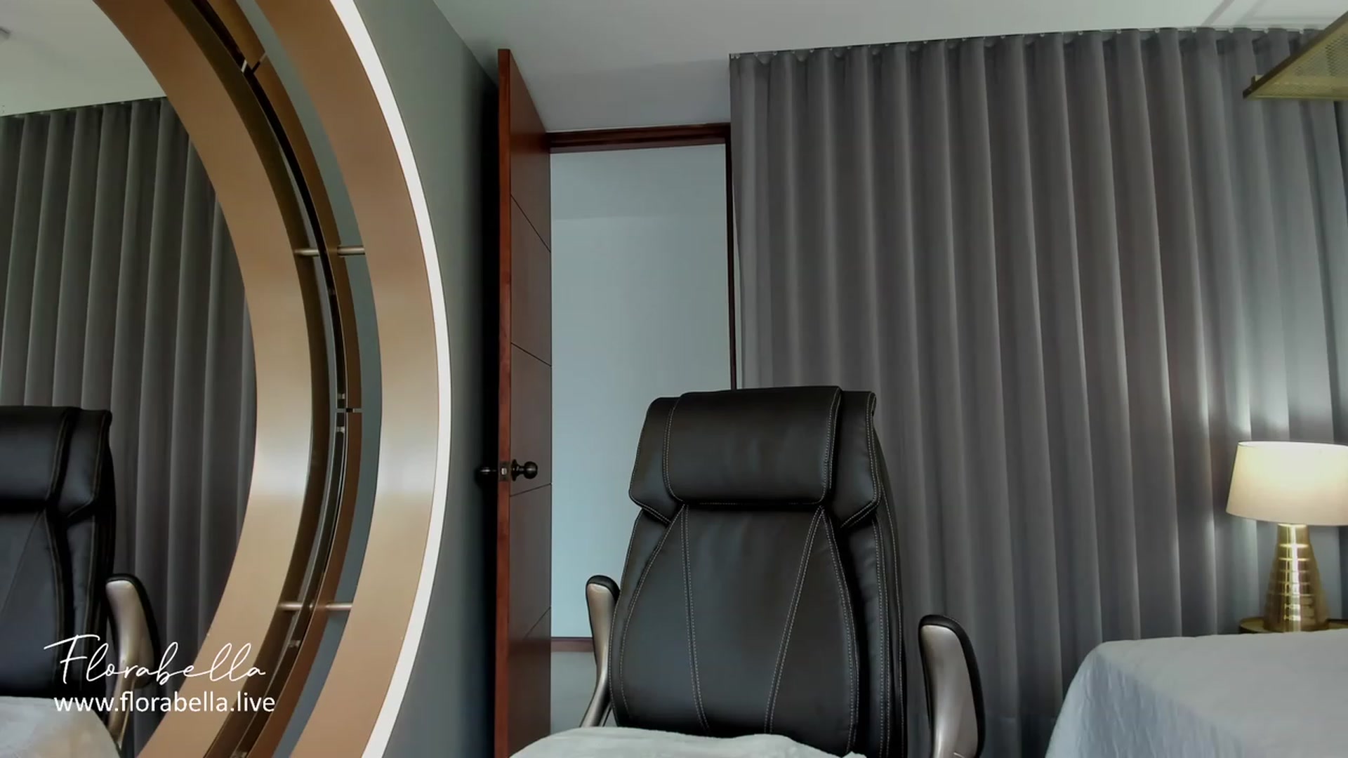 Gallery image thumbnail from Florabella's myfreecams stream on, 07/02/2023, 14:59 image 3 of 20