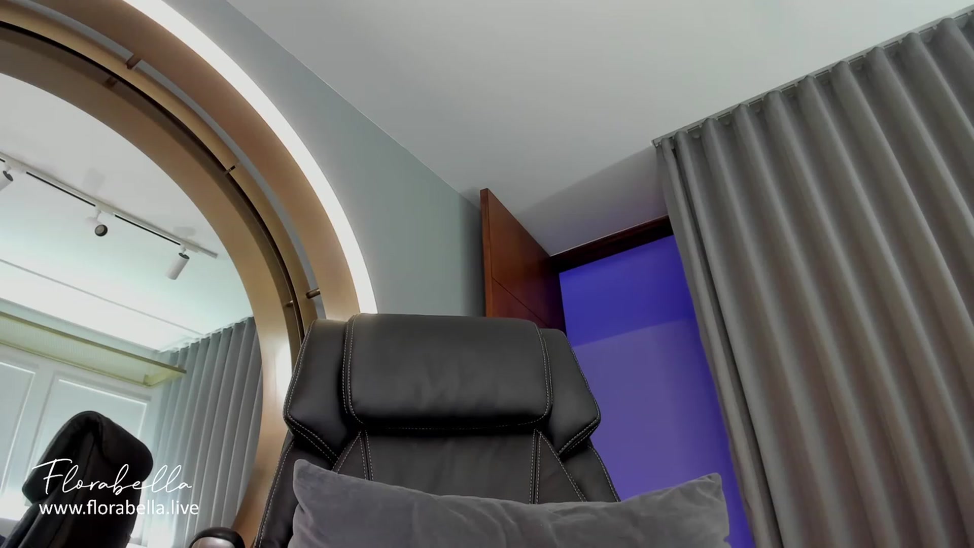 Gallery image thumbnail from Florabella's myfreecams stream on, 07/06/2023, 04:50 image 9 of 20