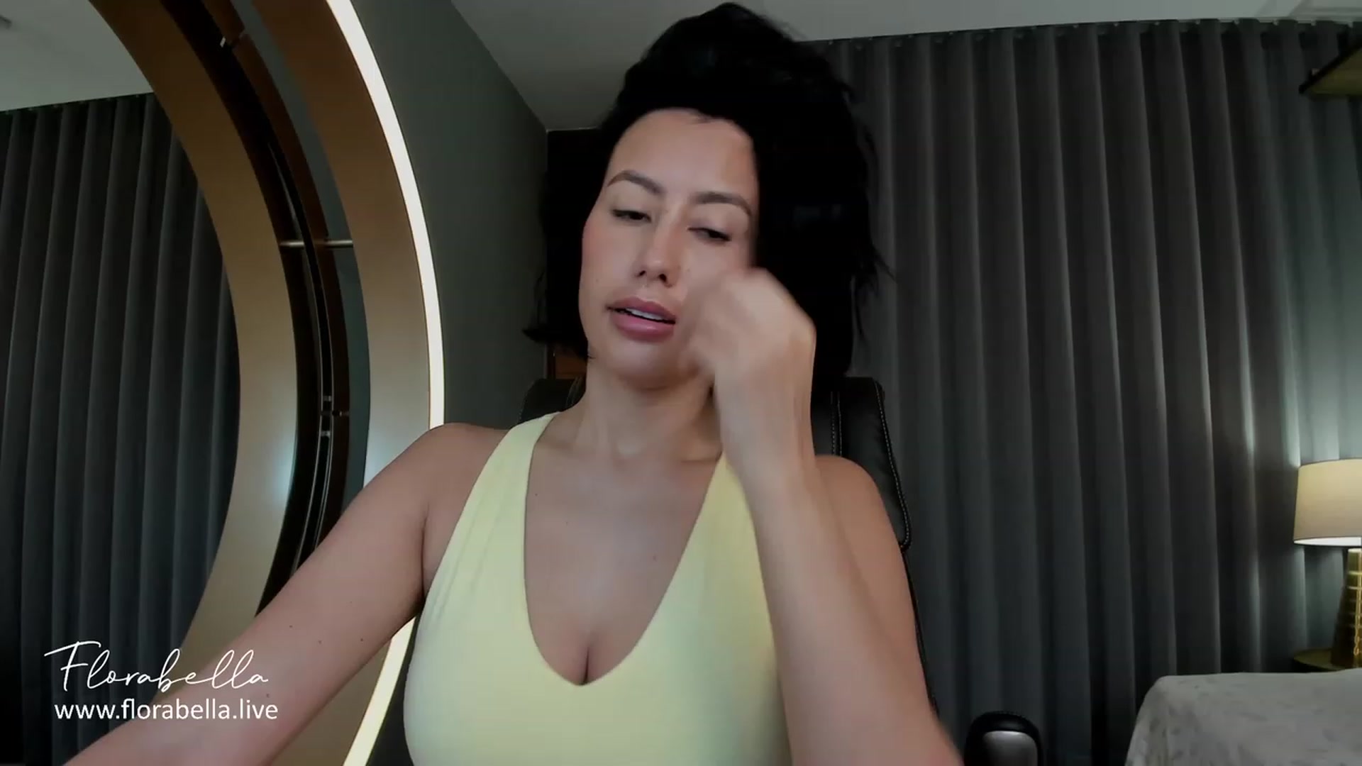 Gallery image thumbnail from Florabella's myfreecams stream on, 07/09/2023, 15:16 image 1 of 20