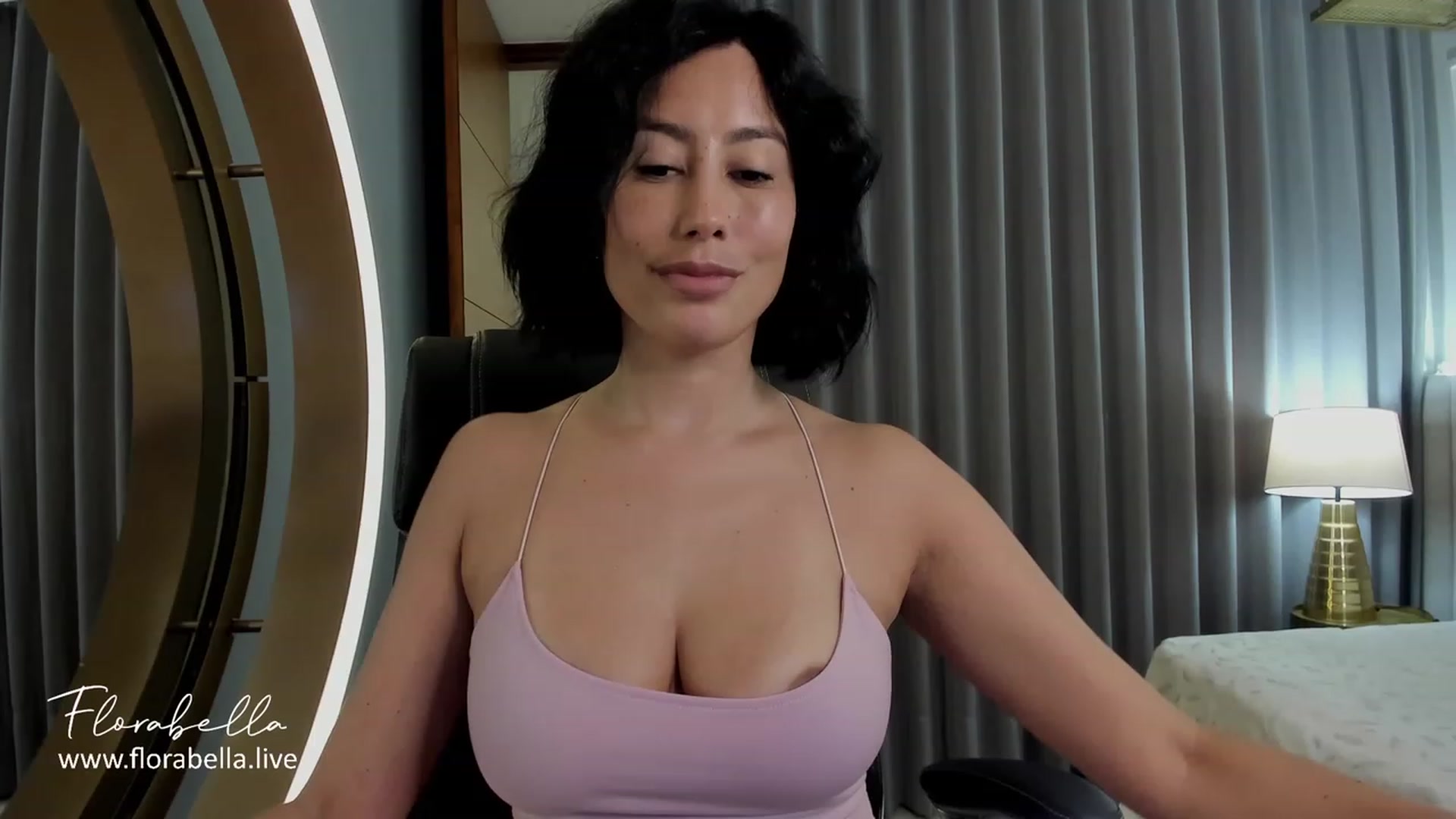 Gallery image thumbnail from Florabella's myfreecams stream on, 07/13/2023, 03:26 image 11 of 20