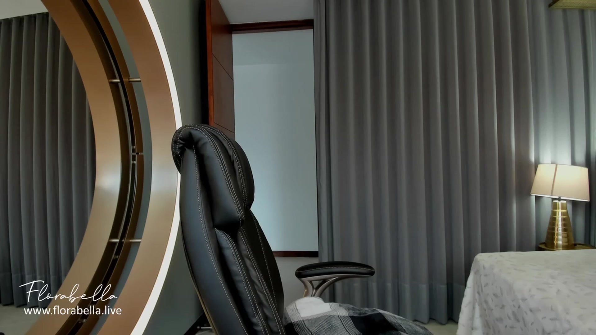 Gallery image thumbnail from Florabella's myfreecams stream on, 07/15/2023, 17:12 image 4 of 20
