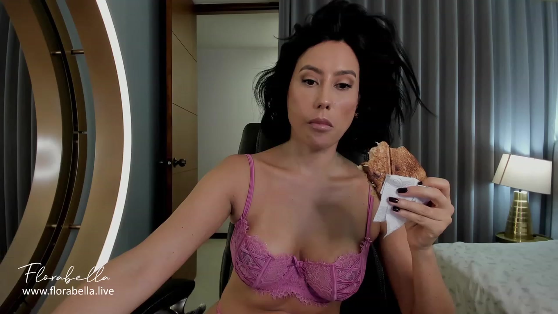 Gallery image thumbnail from Florabella's myfreecams stream on, 07/20/2023, 03:19 image 9 of 20