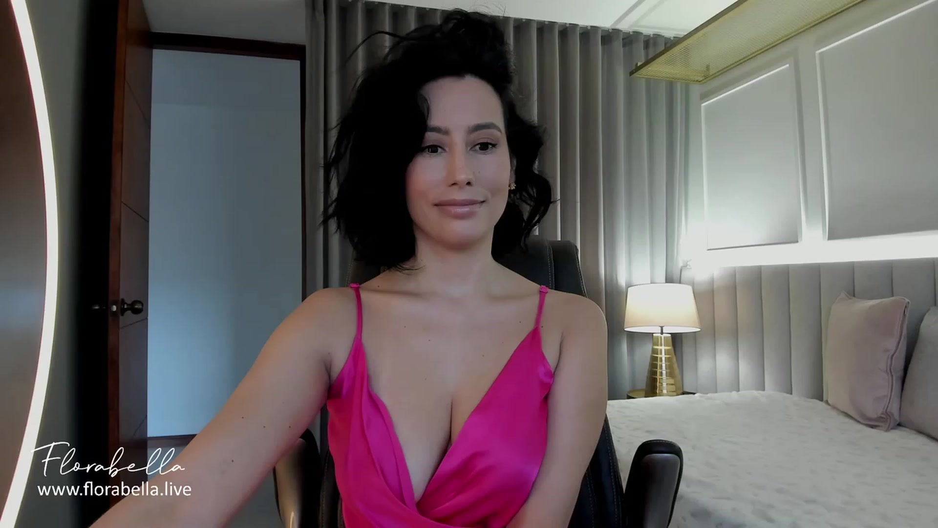 Gallery image thumbnail from Florabella's myfreecams stream on, 09/23/2023, 22:18 image 3 of 20