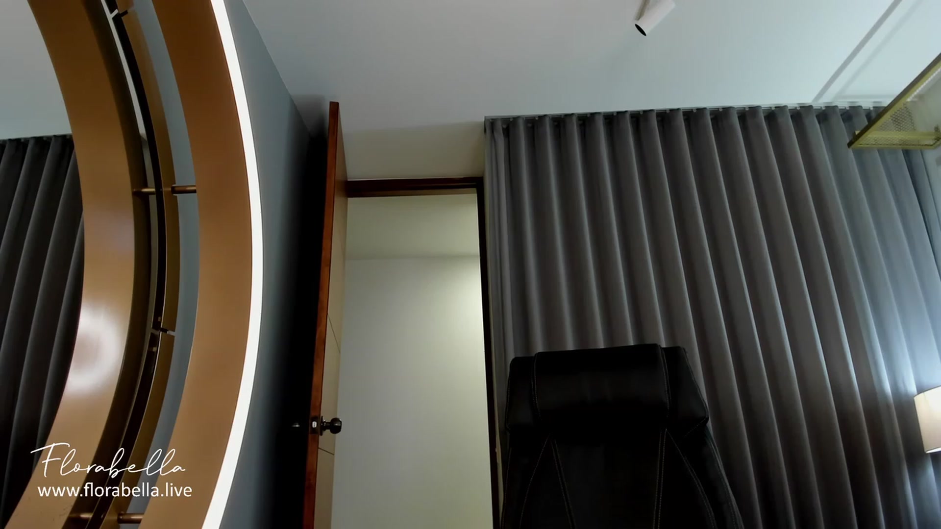 Gallery image thumbnail from Florabella's myfreecams stream on, 12/02/2023, 02:00 image 19 of 20