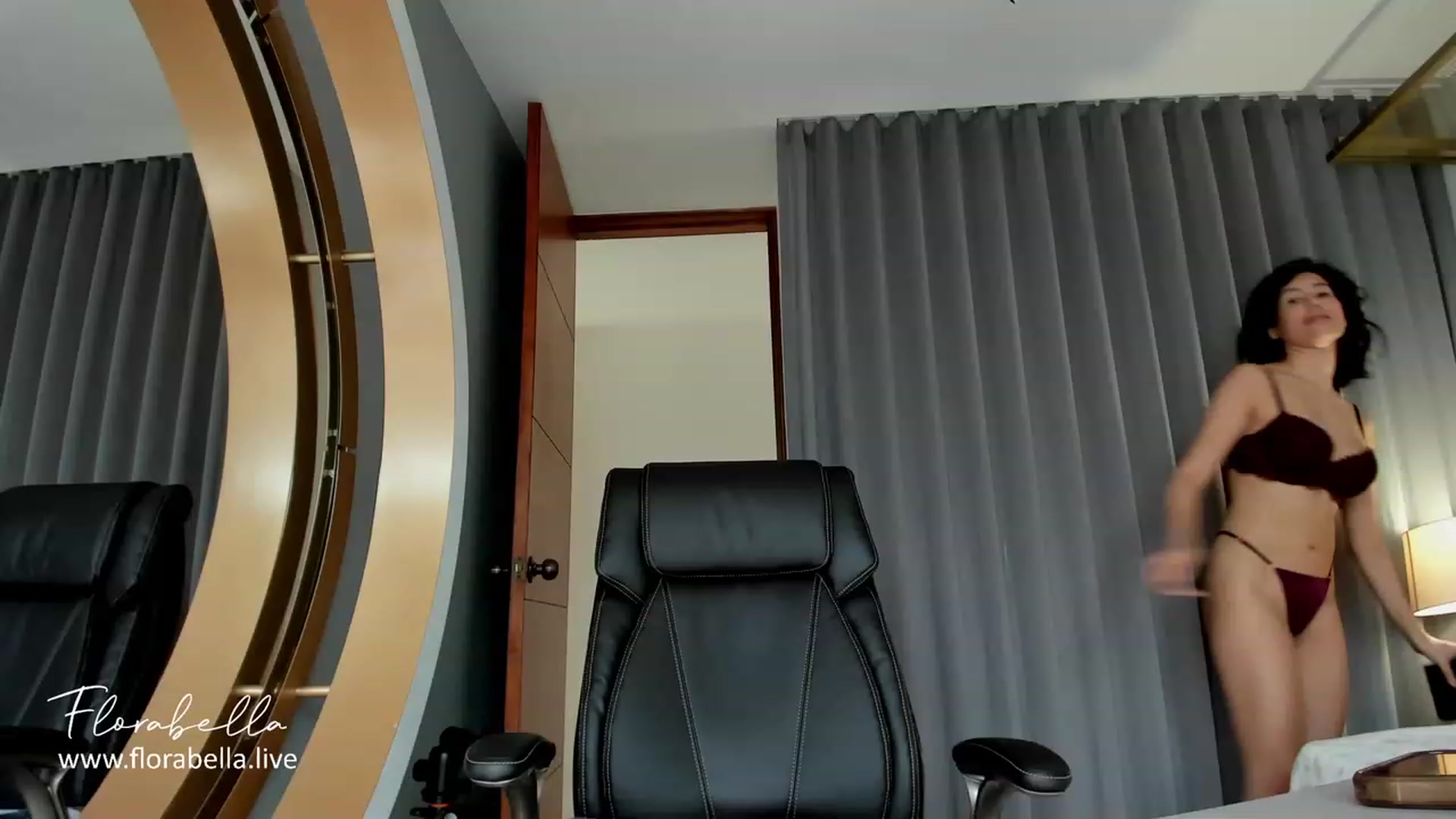 Gallery image thumbnail from Florabella's myfreecams stream on, 12/02/2023, 15:07 image 7 of 20