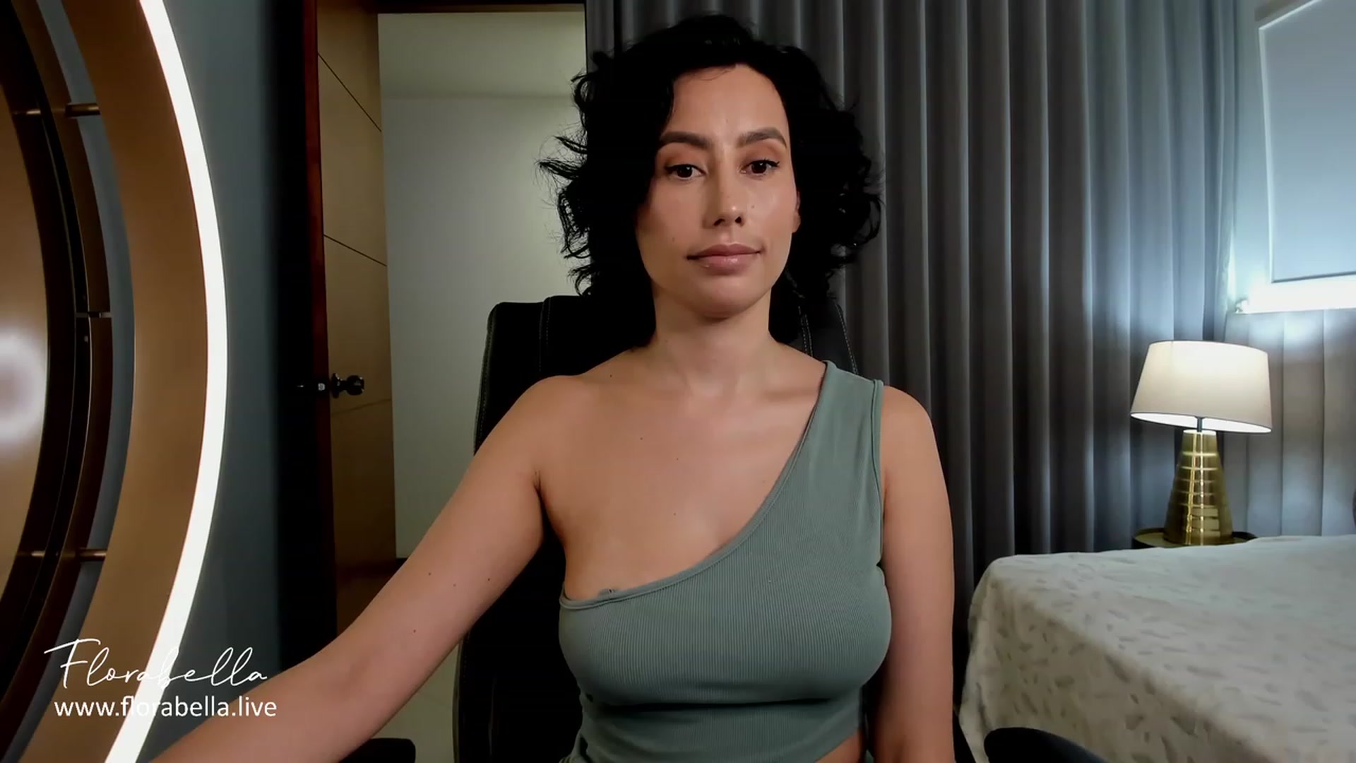 Gallery image thumbnail from Florabella's myfreecams stream on, 12/13/2023, 03:18 image 20 of 20