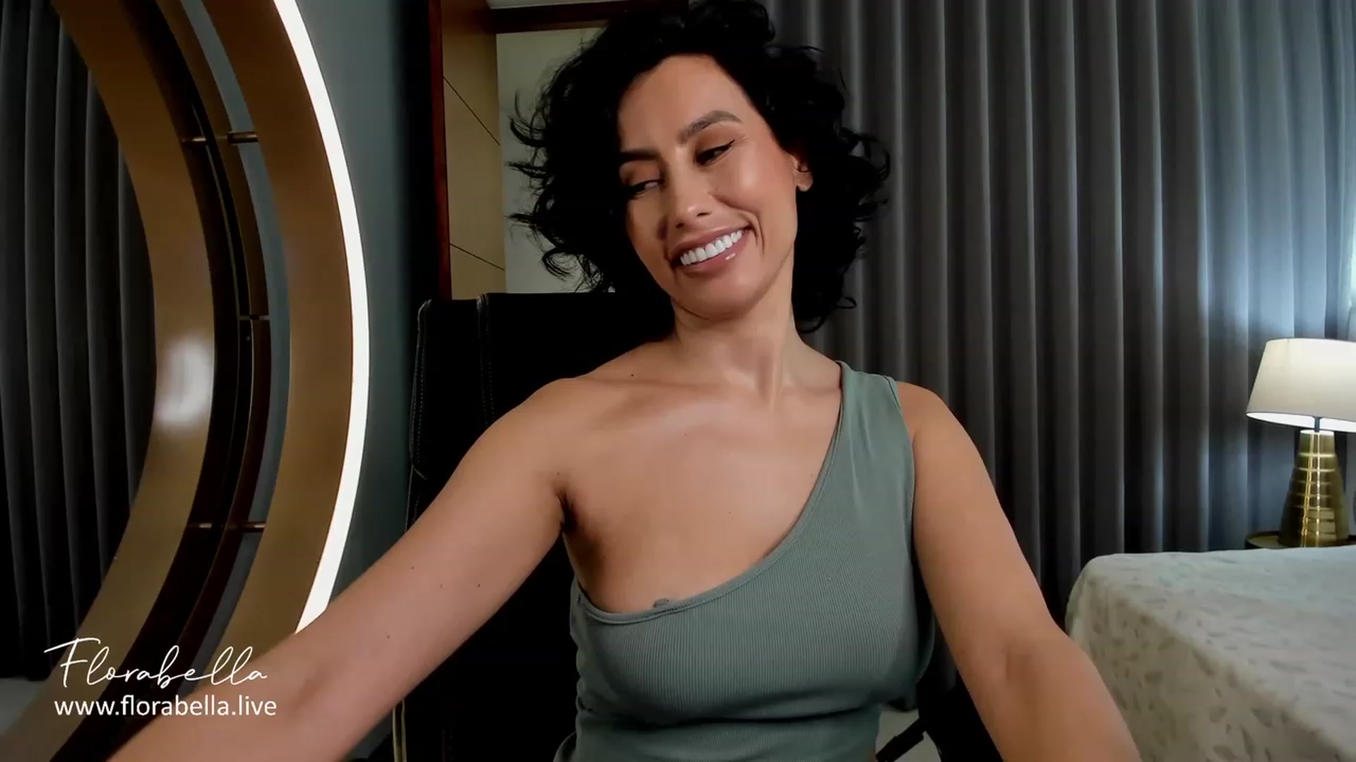 Gallery image thumbnail from Florabella's myfreecams stream on, 12/13/2023, 03:46 image 6 of 20