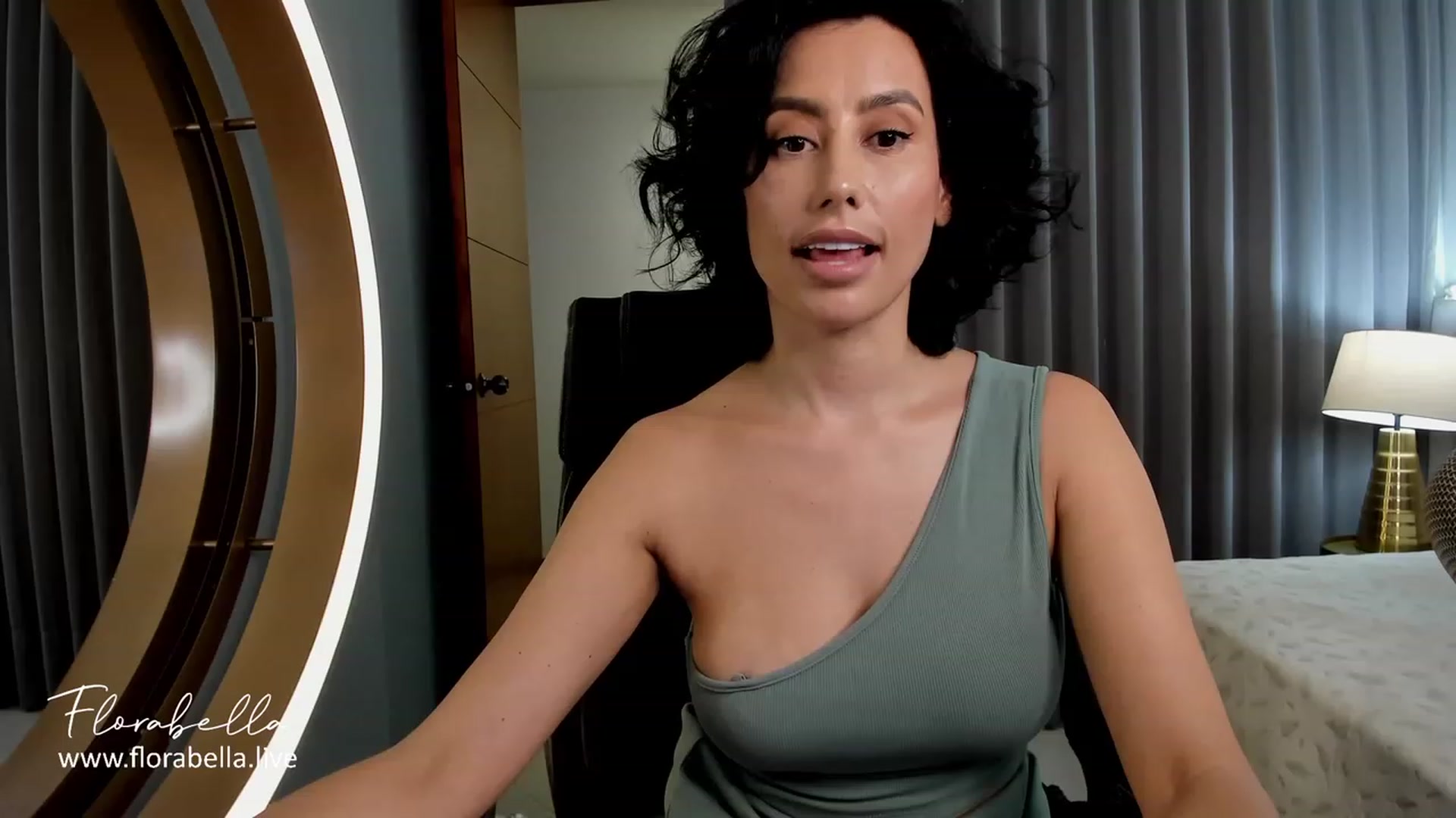 Gallery image thumbnail from Florabella's myfreecams stream on, 12/13/2023, 04:17 image 15 of 20