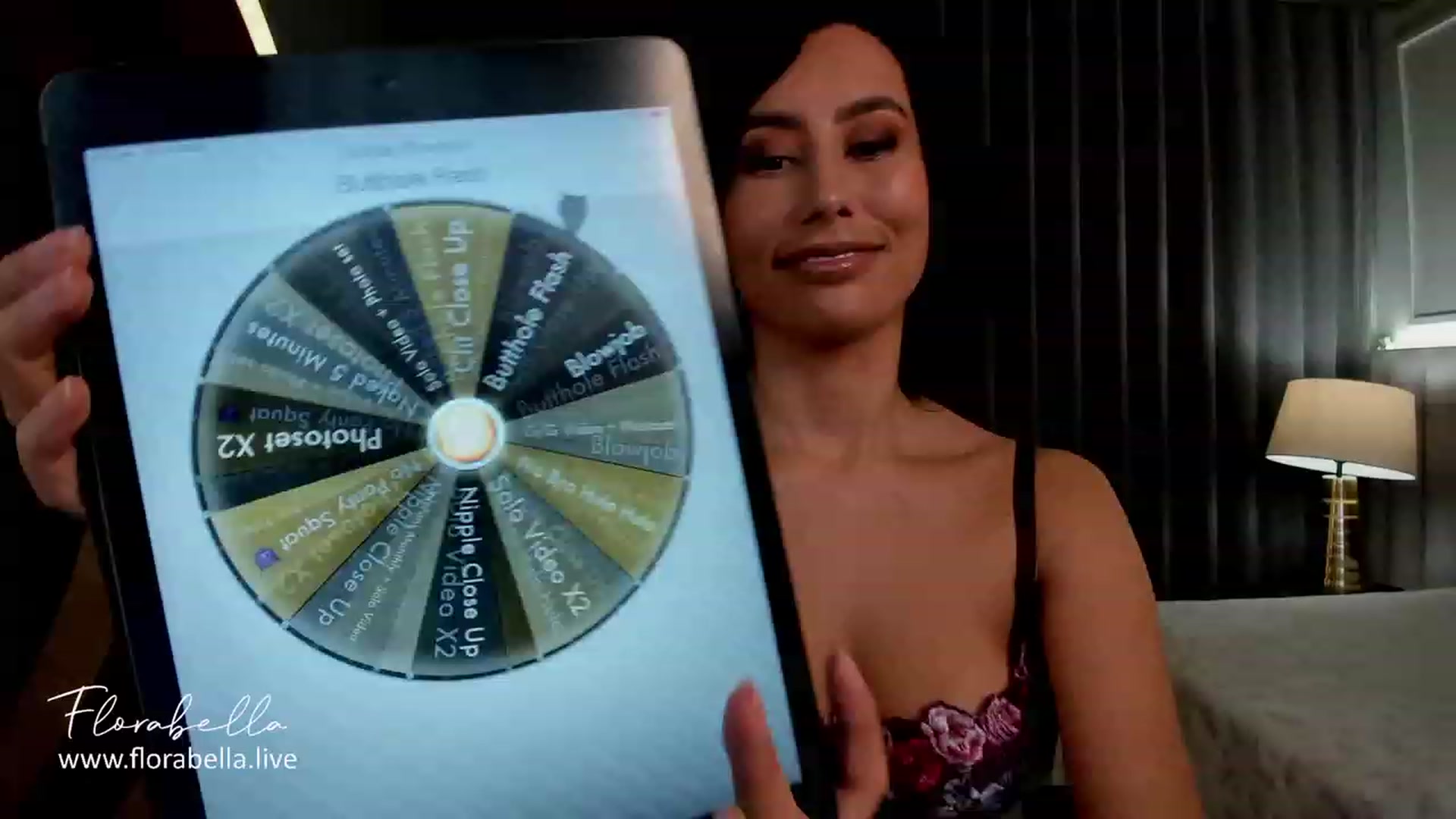 Gallery image thumbnail from Florabella's myfreecams stream on, 12/16/2023, 21:37 image 4 of 20