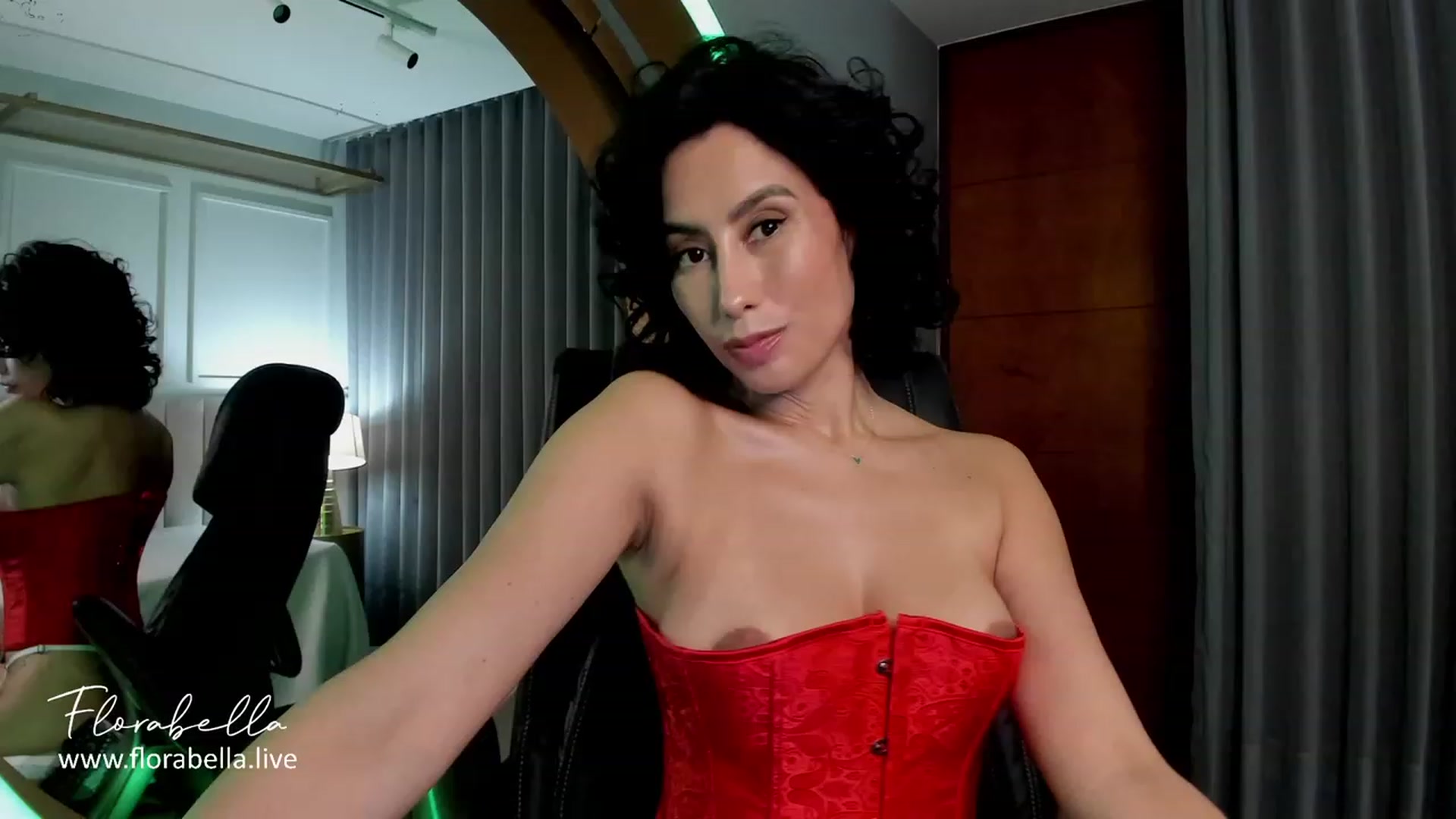 Gallery image thumbnail from Florabella's myfreecams stream on, 12/24/2023, 24:43 image 12 of 20