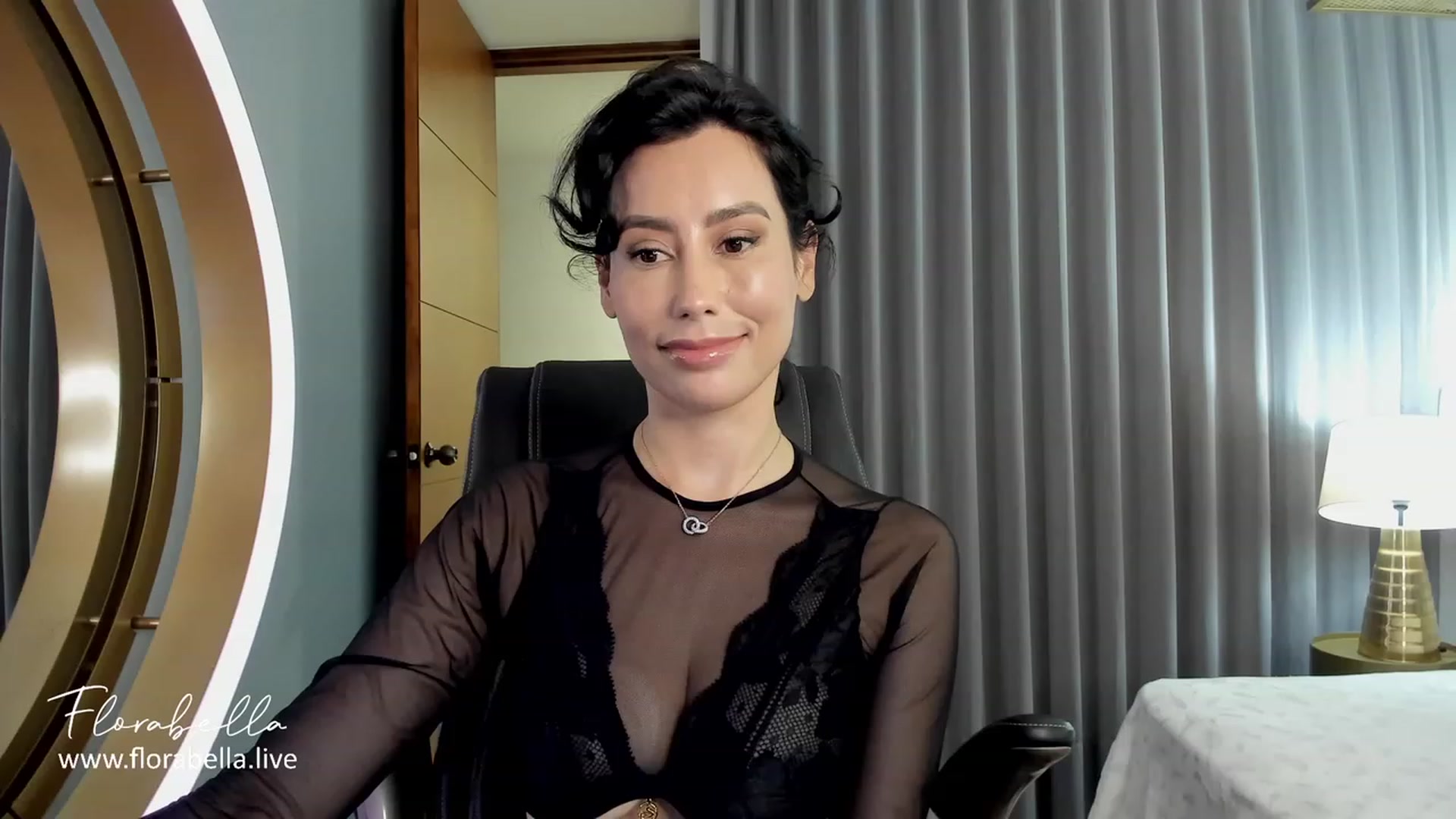 Gallery image thumbnail from Florabella's myfreecams stream on, 01/17/2024, 04:23 image 1 of 20