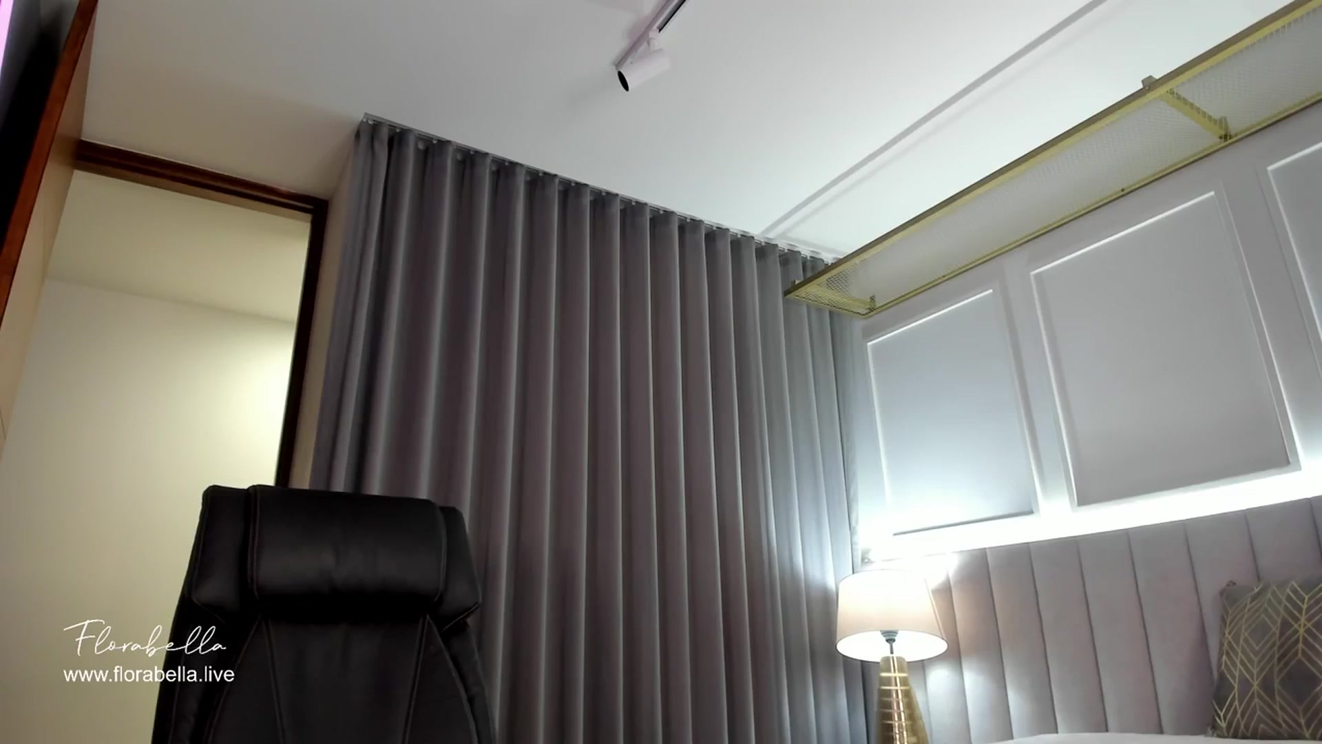 Gallery image thumbnail from Florabella's myfreecams stream on, 01/31/2024, 03:37 image 2 of 20