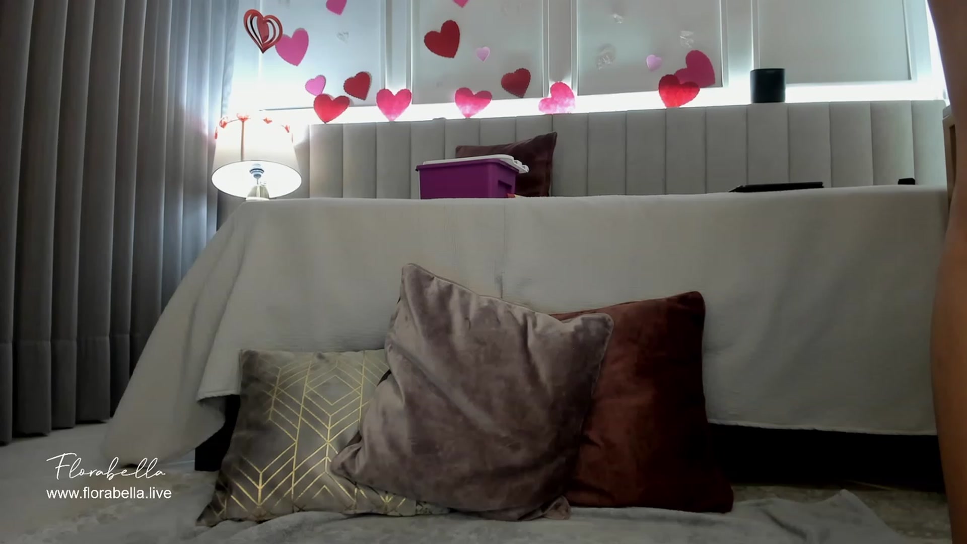 Gallery image thumbnail from Florabella's myfreecams stream on, 02/21/2024, 03:34 image 17 of 20