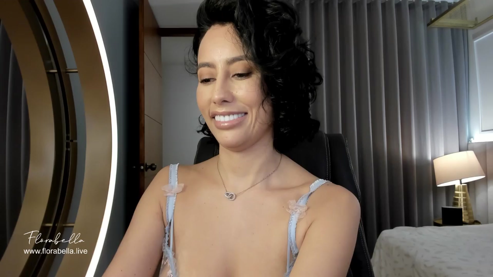 Gallery image thumbnail from Florabella's myfreecams stream on, 03/29/2024, 02:56 image 3 of 20