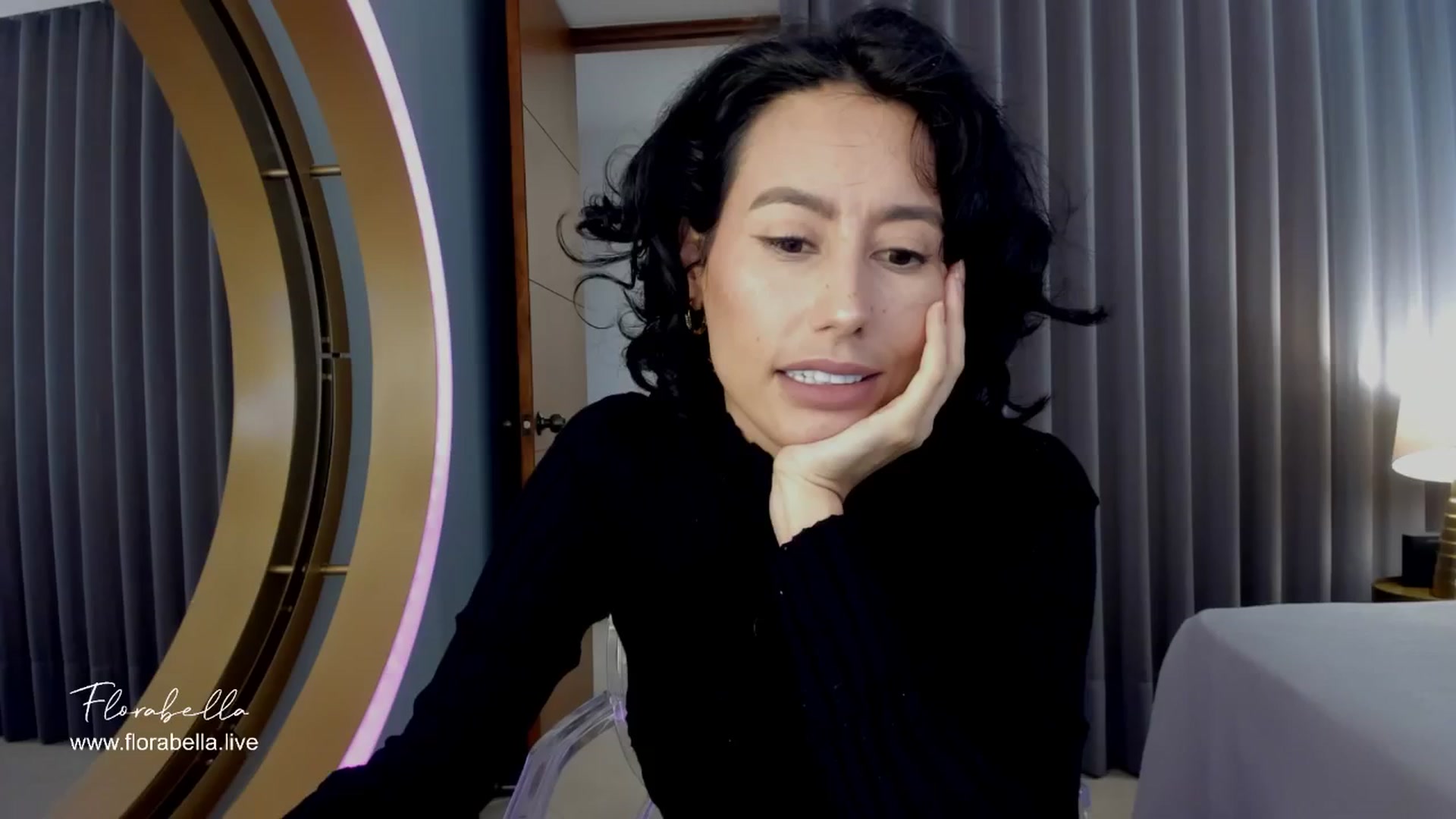 Gallery image thumbnail from Florabella's myfreecams stream on, 04/21/2024, 21:46 image 4 of 20