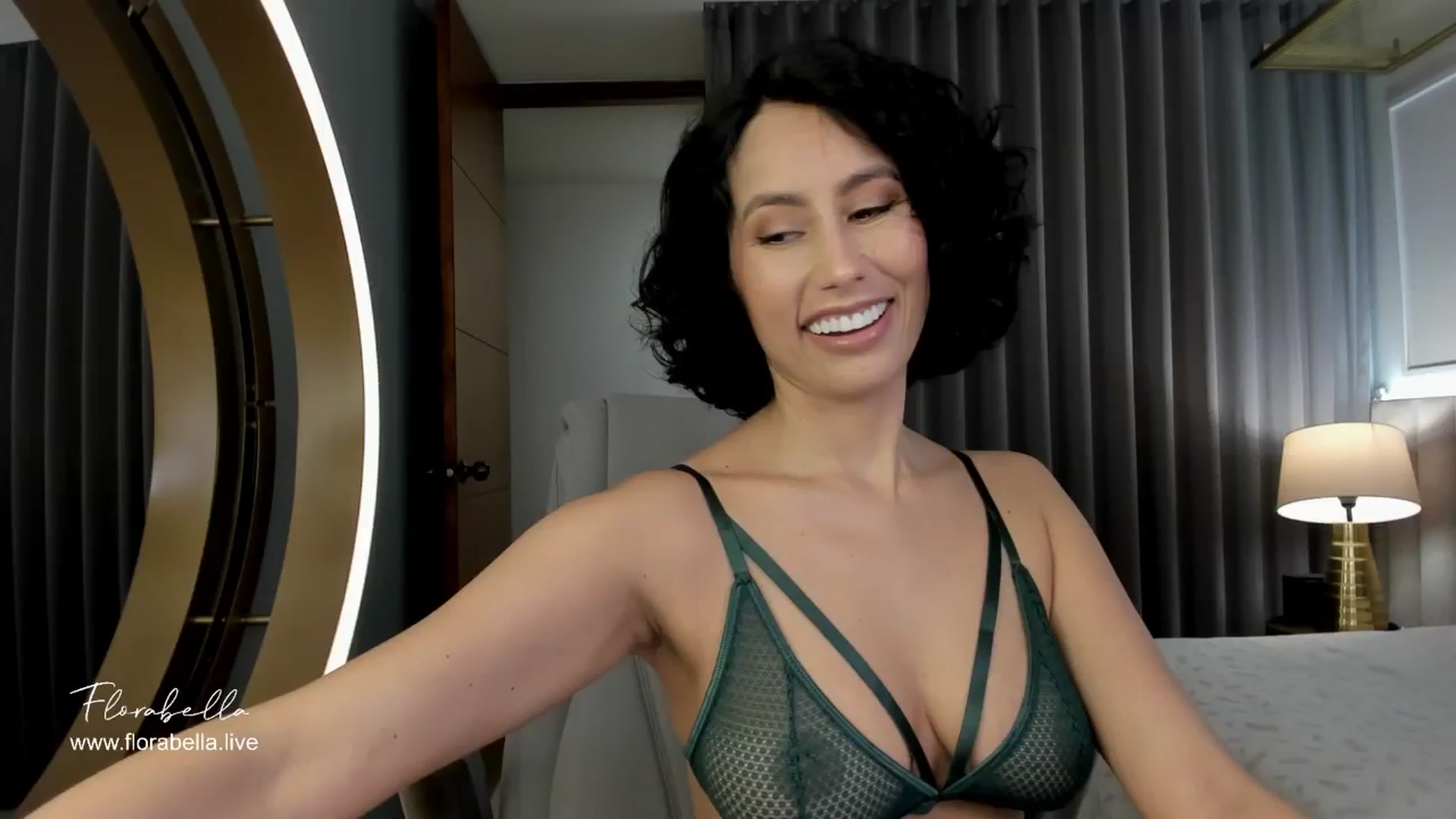 Gallery image thumbnail from Florabella's myfreecams stream on, 05/19/2024, 01:37 image 20 of 20