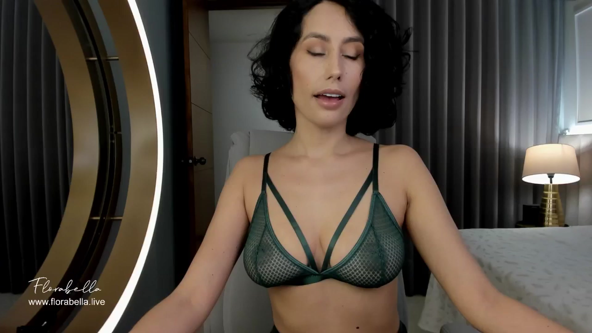 Gallery image thumbnail from Florabella's myfreecams stream on, 05/19/2024, 01:37 image 5 of 20