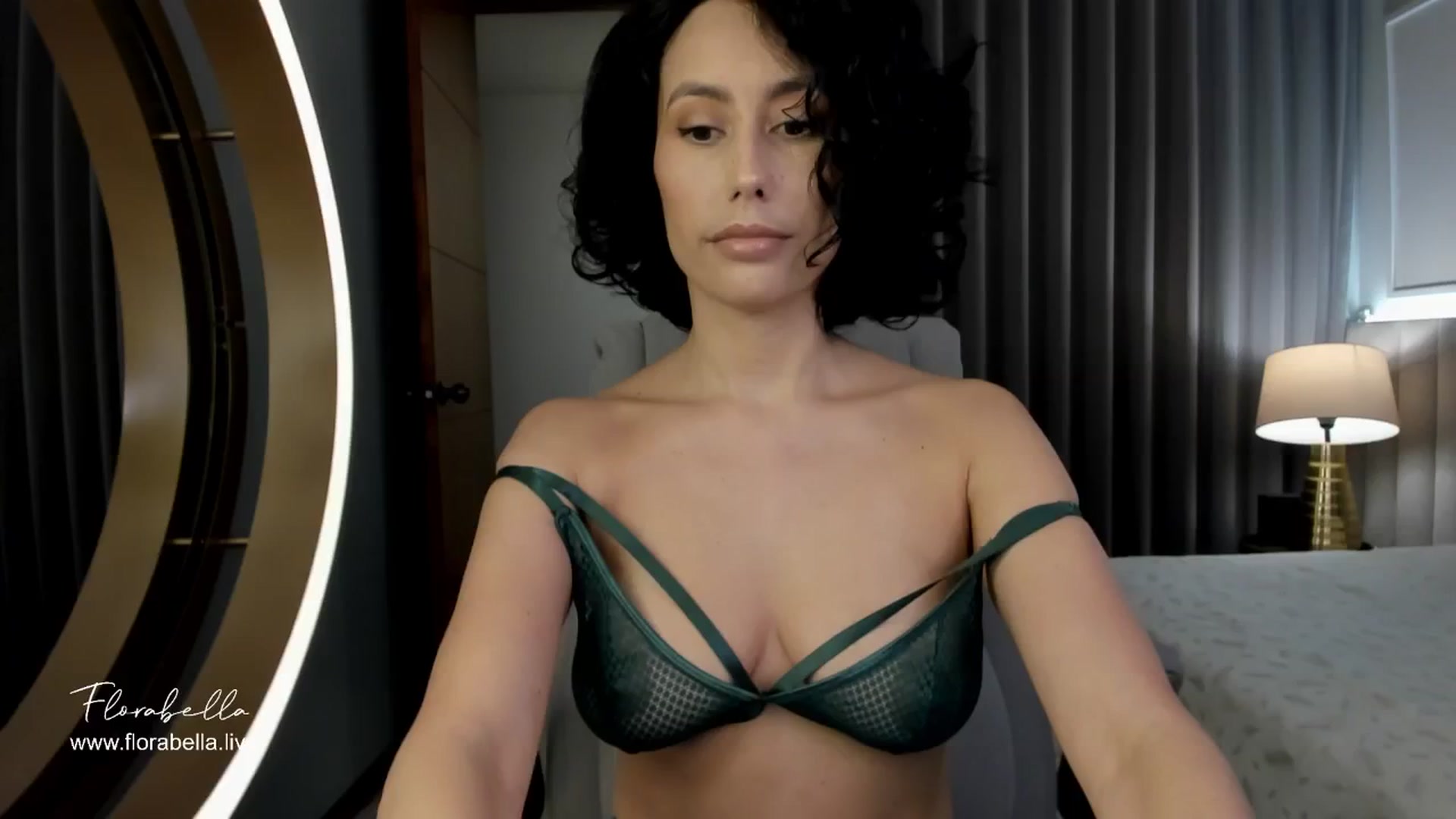 Gallery image thumbnail from Florabella's myfreecams stream on, 05/19/2024, 01:37 image 11 of 20