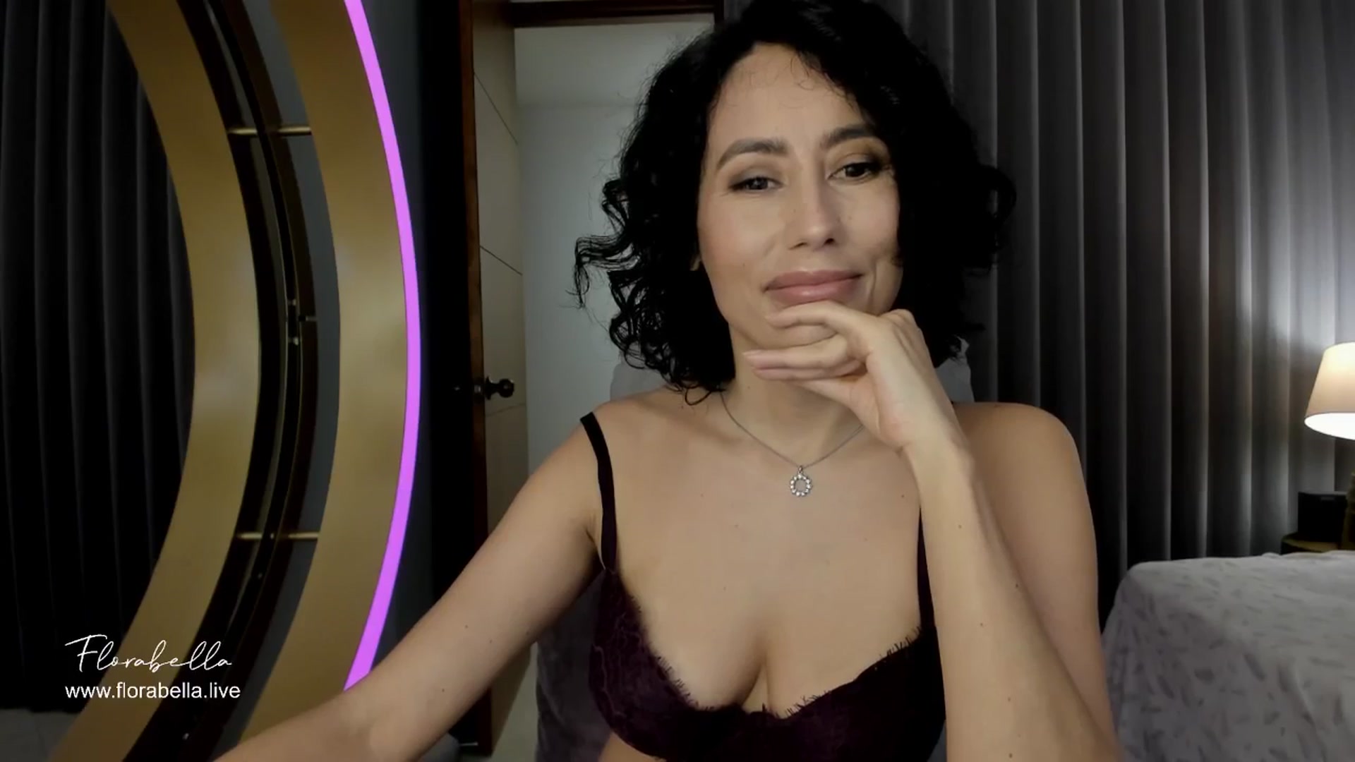 Gallery image thumbnail from Florabella's myfreecams stream on, 05/23/2024, 03:19 image 18 of 20