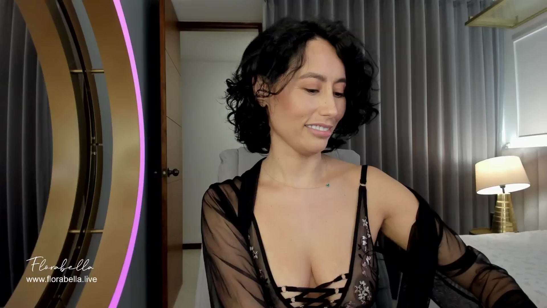 Gallery image thumbnail from Florabella's myfreecams stream on, 05/26/2024, 24:53 image 14 of 20
