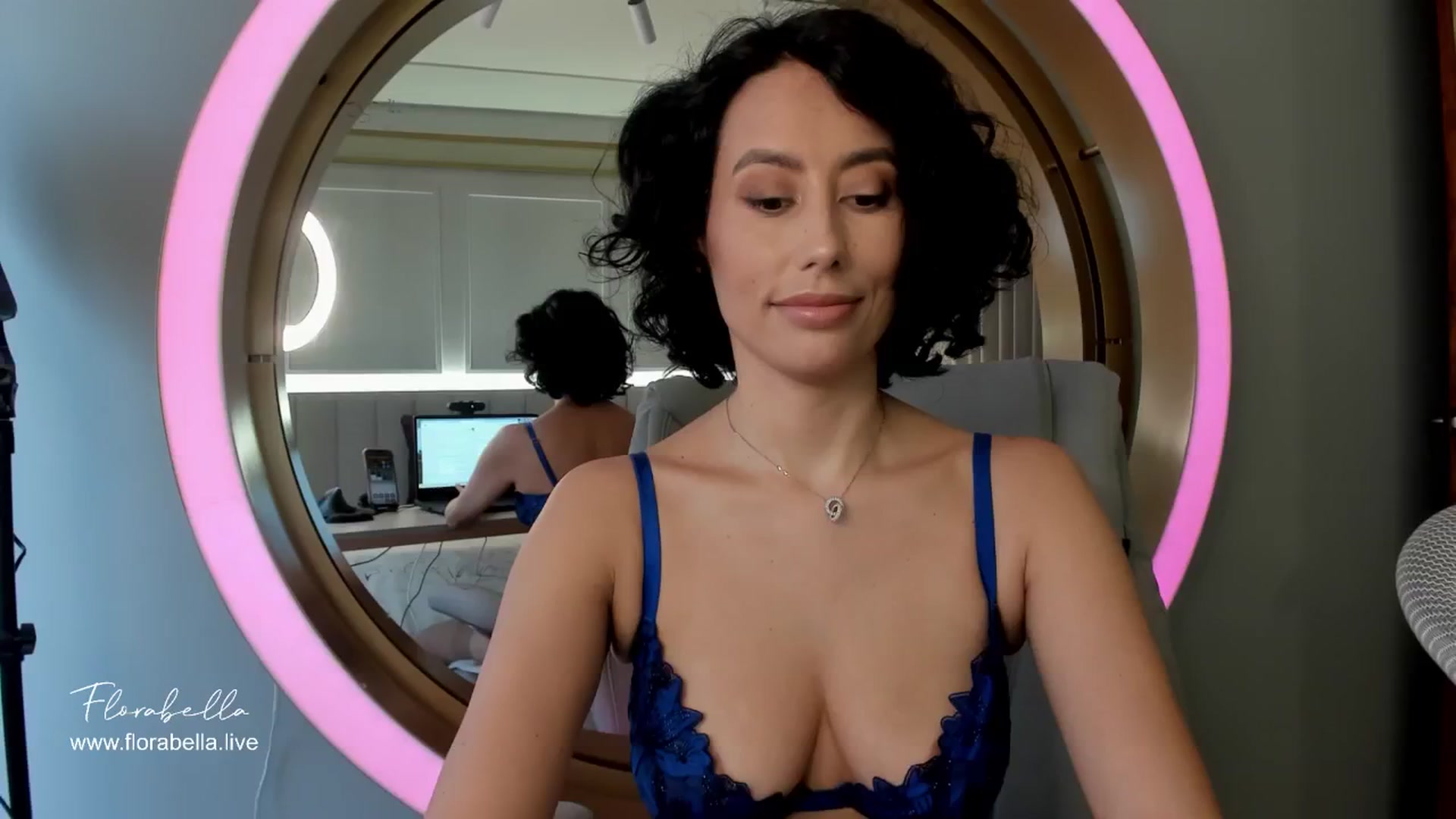 Gallery image thumbnail from Florabella's myfreecams stream on, 05/26/2024, 21:47 image 13 of 20