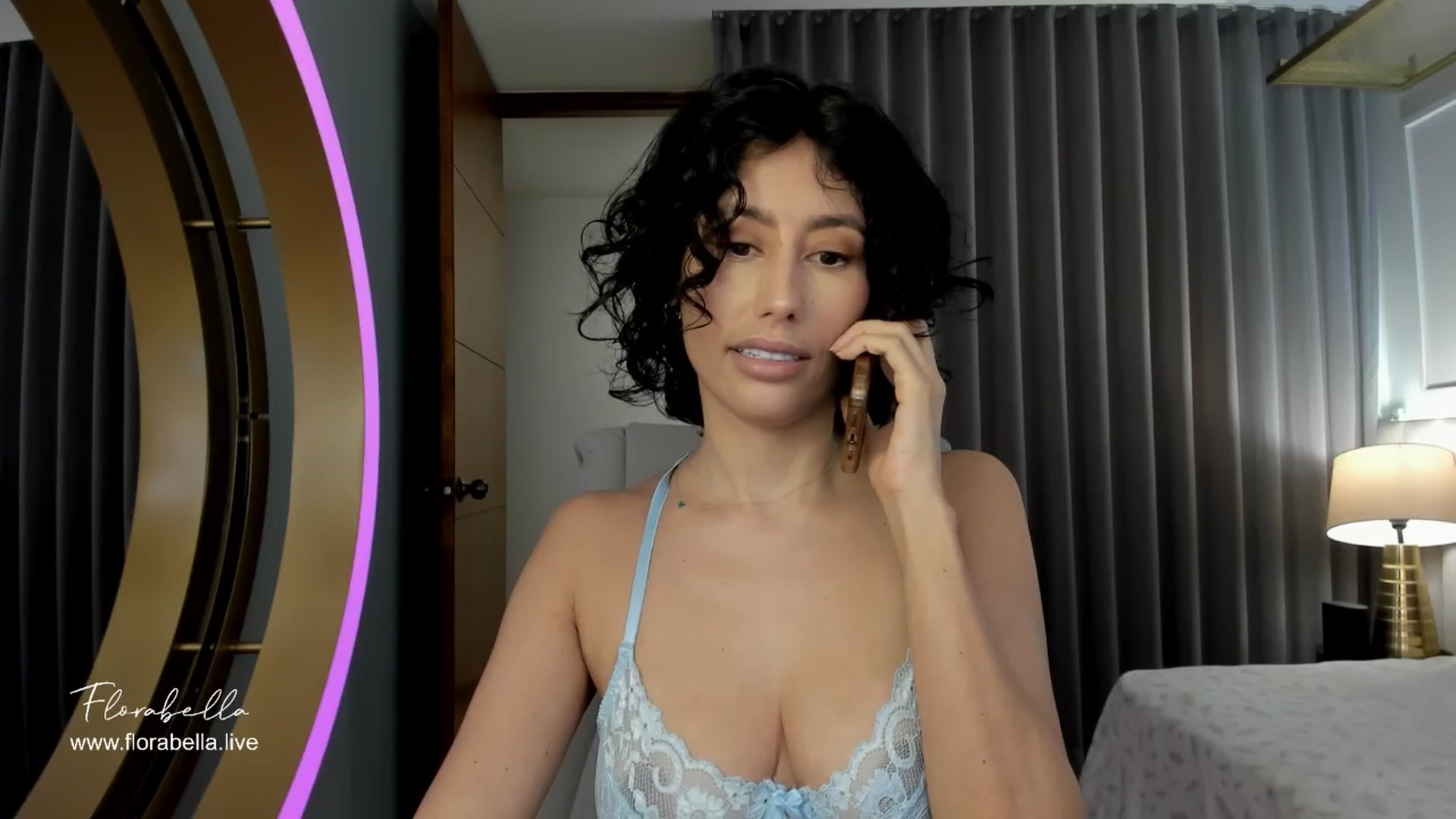 Gallery image thumbnail from Florabella's myfreecams stream on, 06/06/2024, 01:01 image 3 of 20