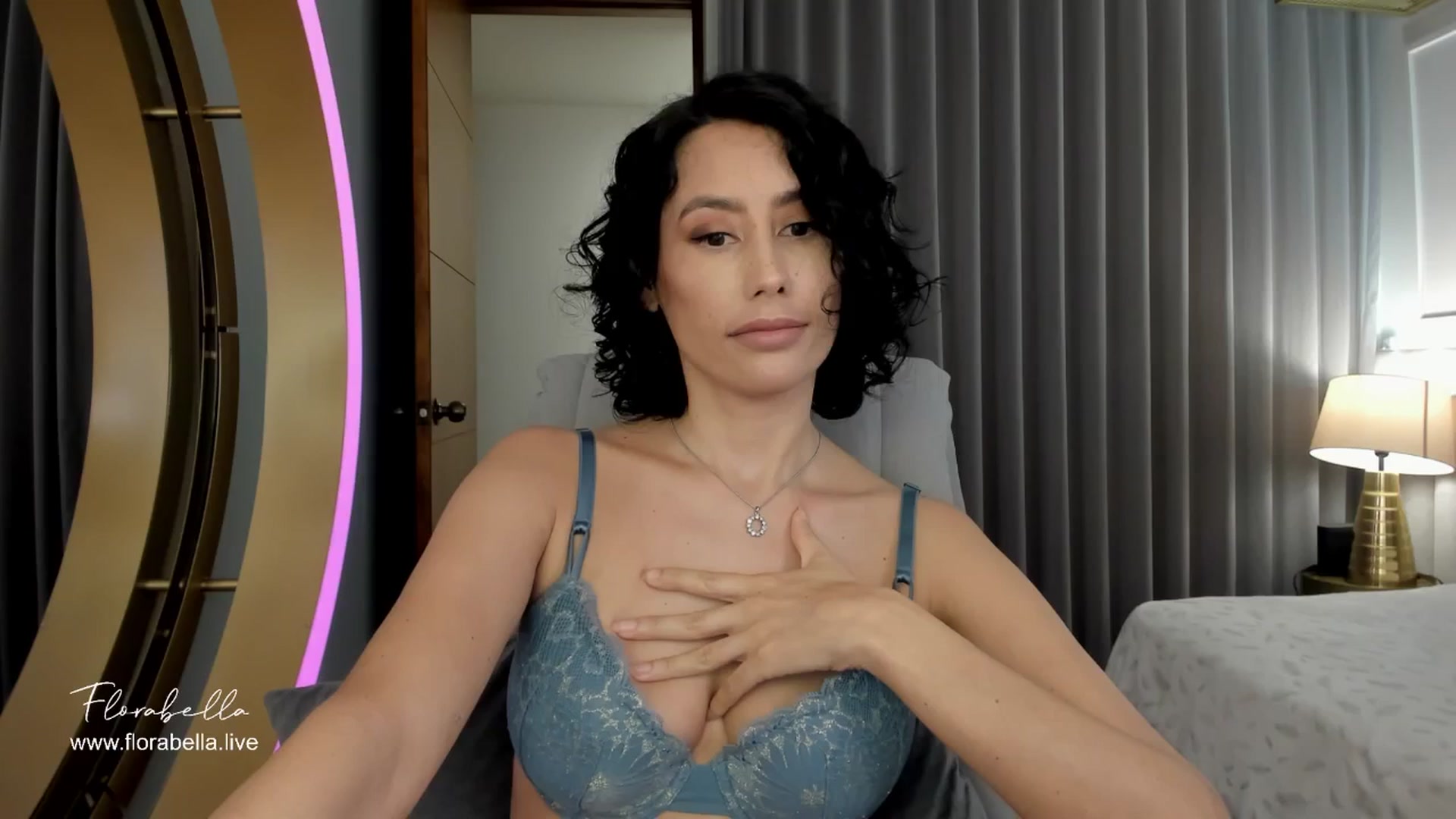 Gallery image thumbnail from Florabella's myfreecams stream on, 06/11/2024, 03:38 image 18 of 20