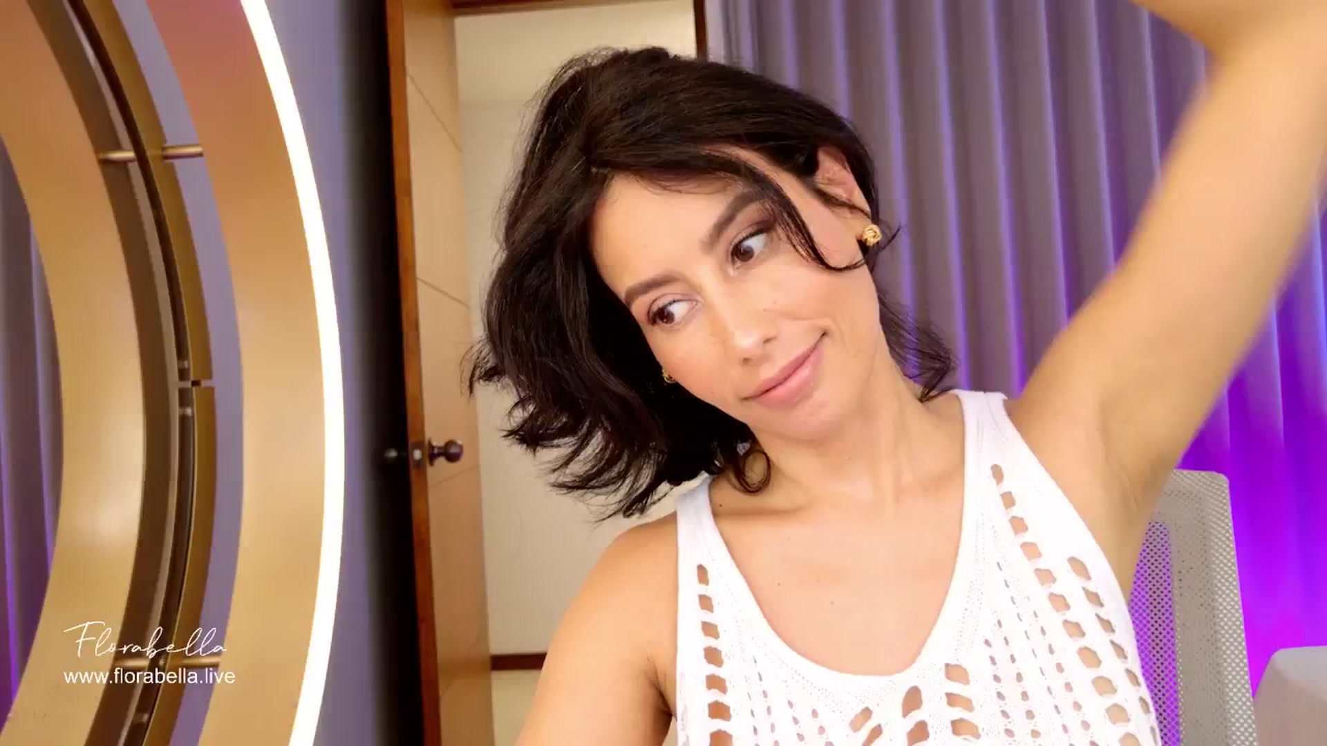 Gallery image thumbnail from Florabella's myfreecams stream on, 08/29/2024, 03:04 image 16 of 20
