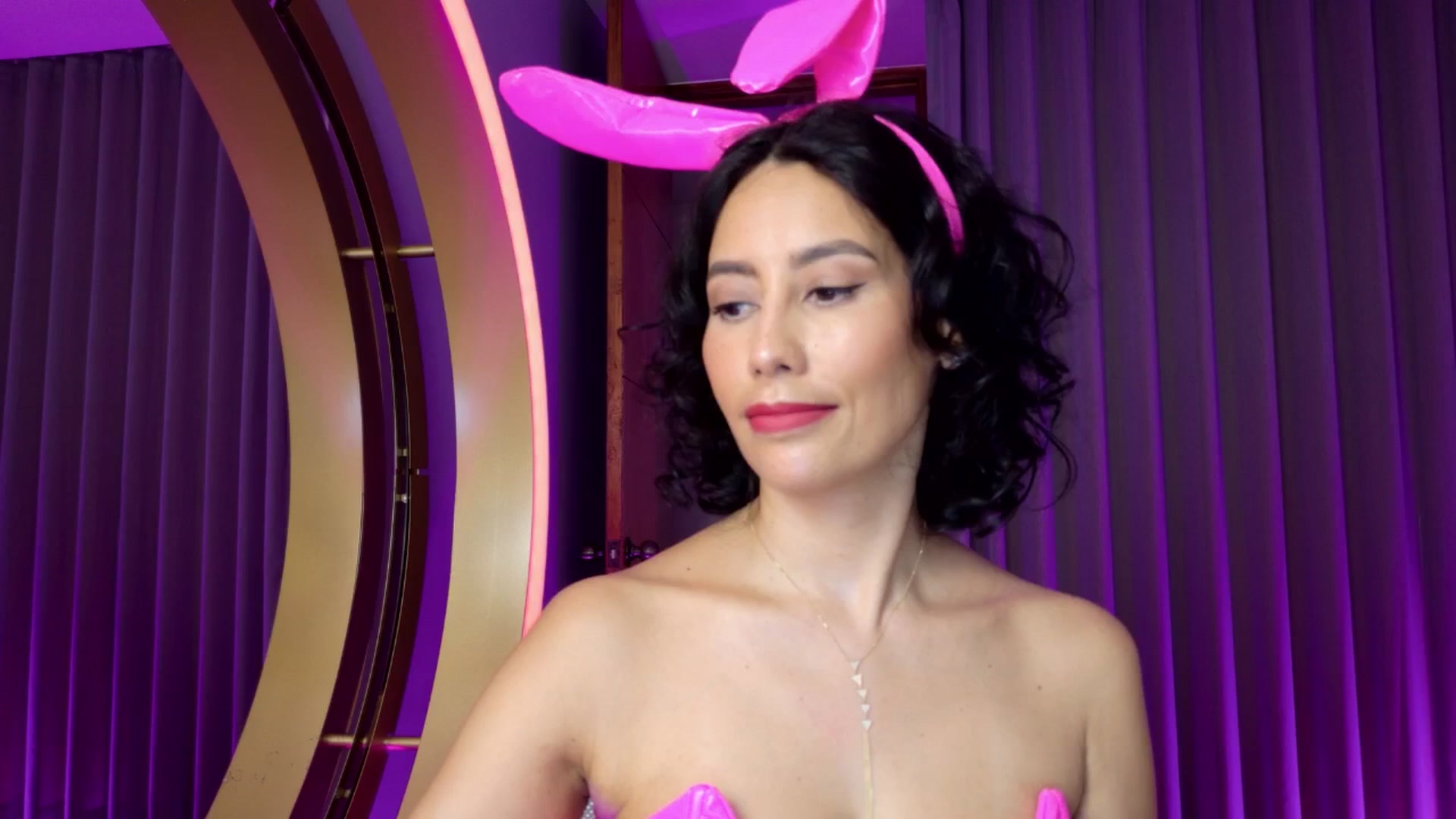 Gallery image thumbnail from Florabella's myfreecams stream on, 10/28/2024, 03:08 image 9 of 20