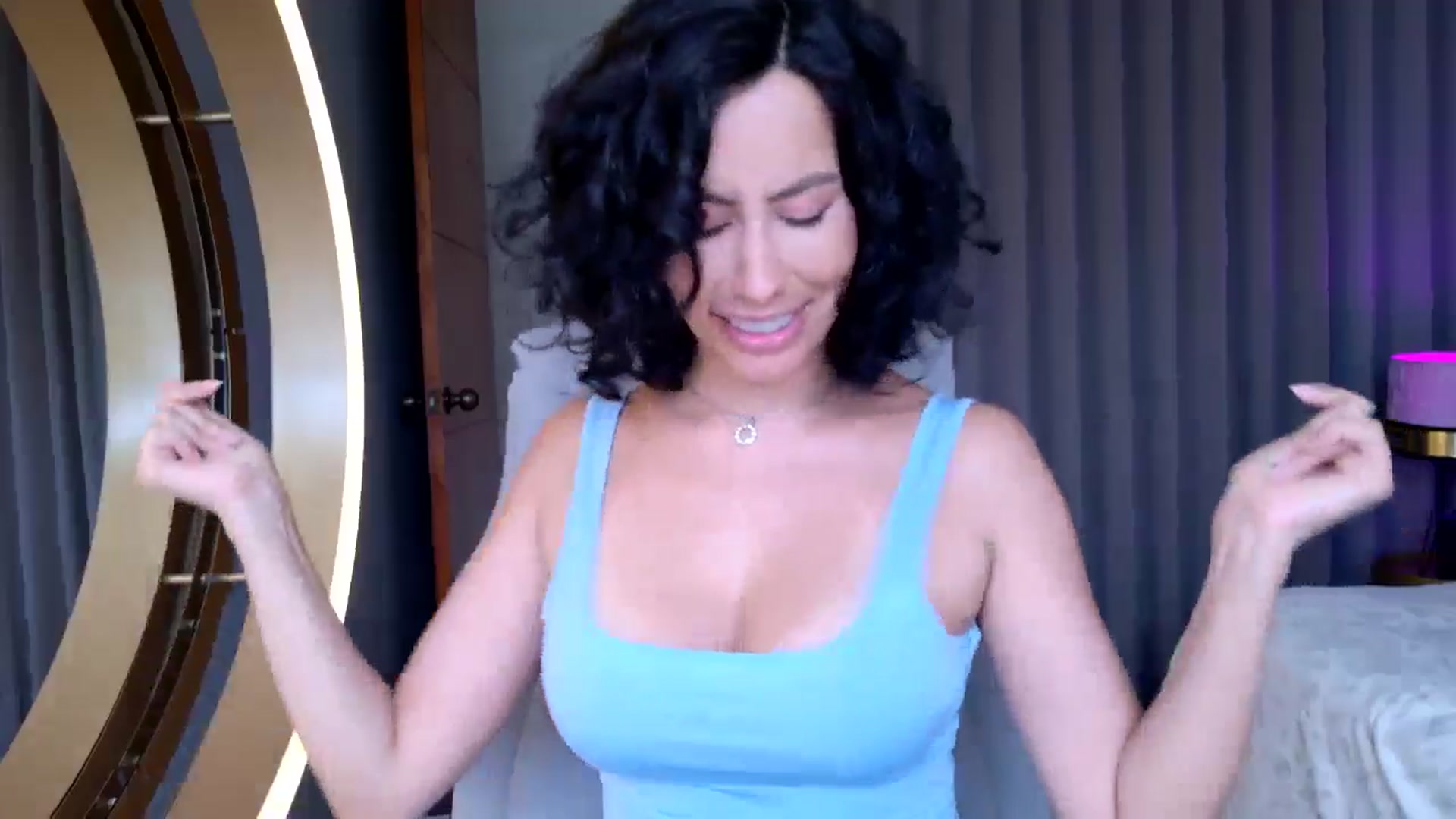 Gallery image thumbnail from Florabella's myfreecams stream on, 01/05/2025, 17:51 image 20 of 20