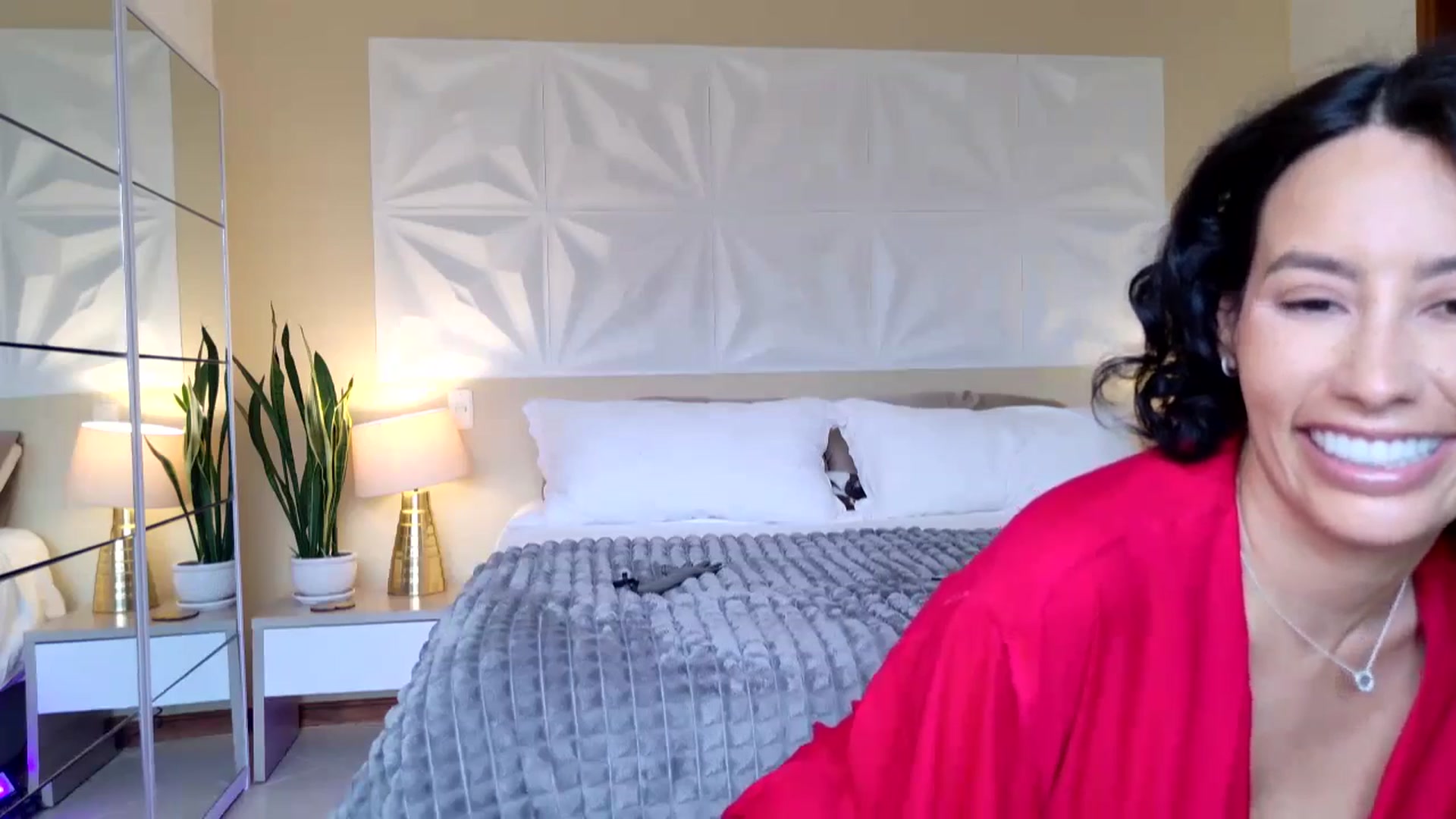 Gallery image thumbnail from Florabella's myfreecams stream on, 02/09/2025, 21:28 image 9 of 20