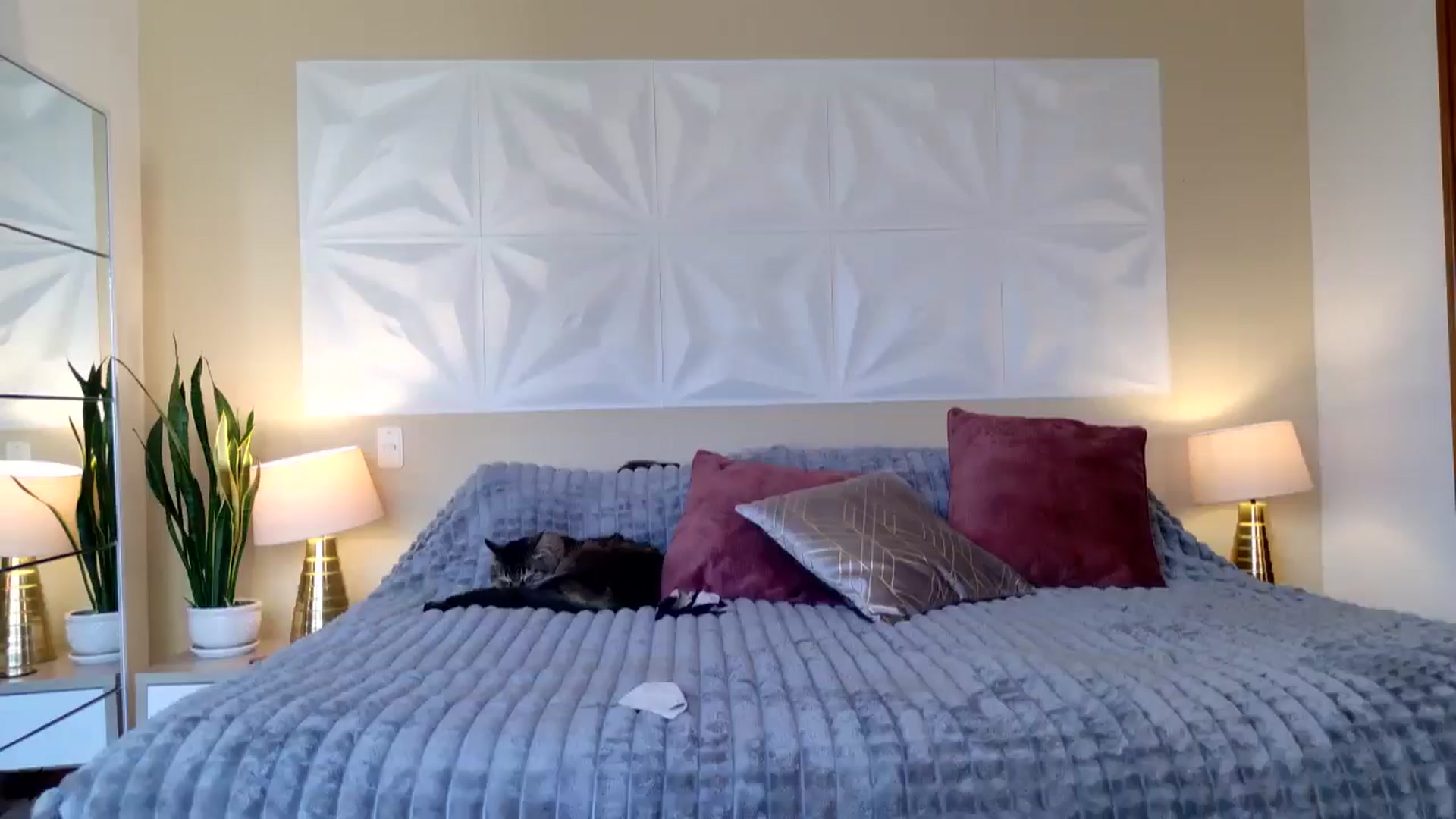 Gallery image thumbnail from Florabella's myfreecams stream on, 02/22/2025, 23:25 image 2 of 20
