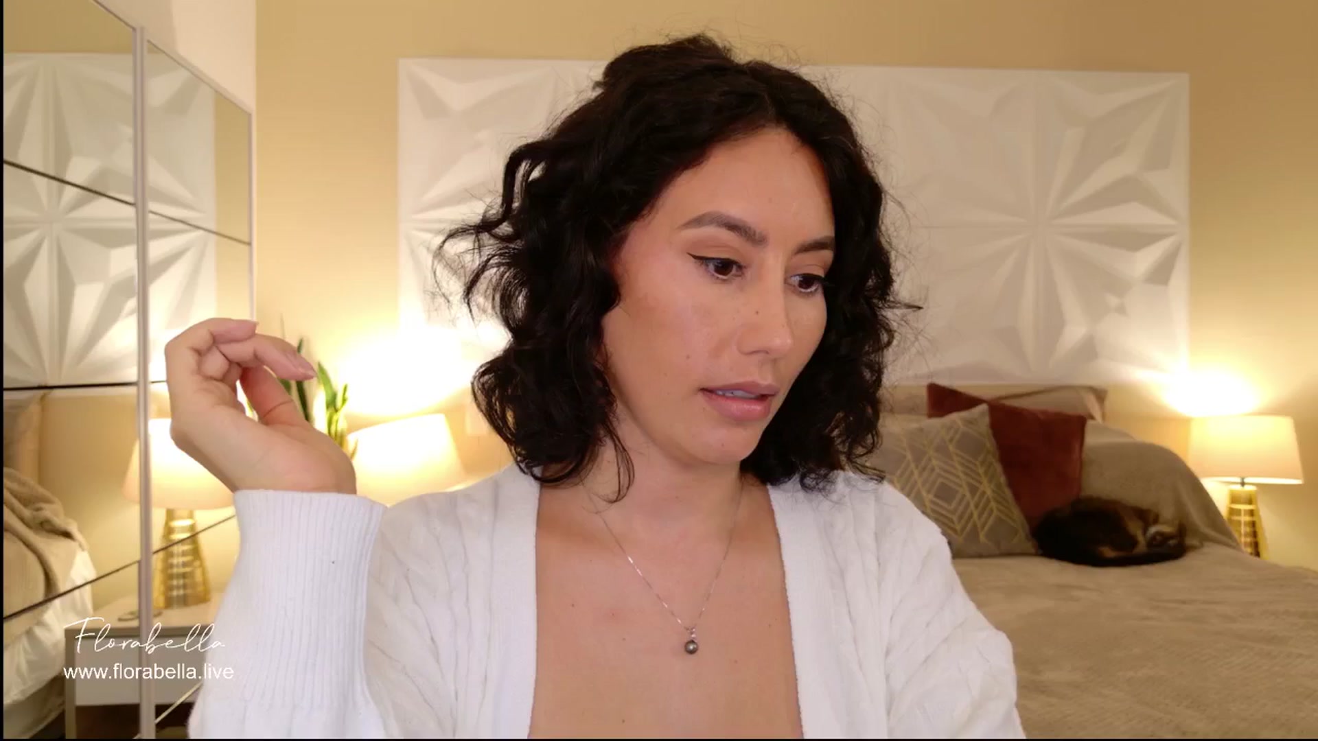 Gallery image thumbnail from Florabella's myfreecams stream on, 03/04/2025, 03:35 image 2 of 20