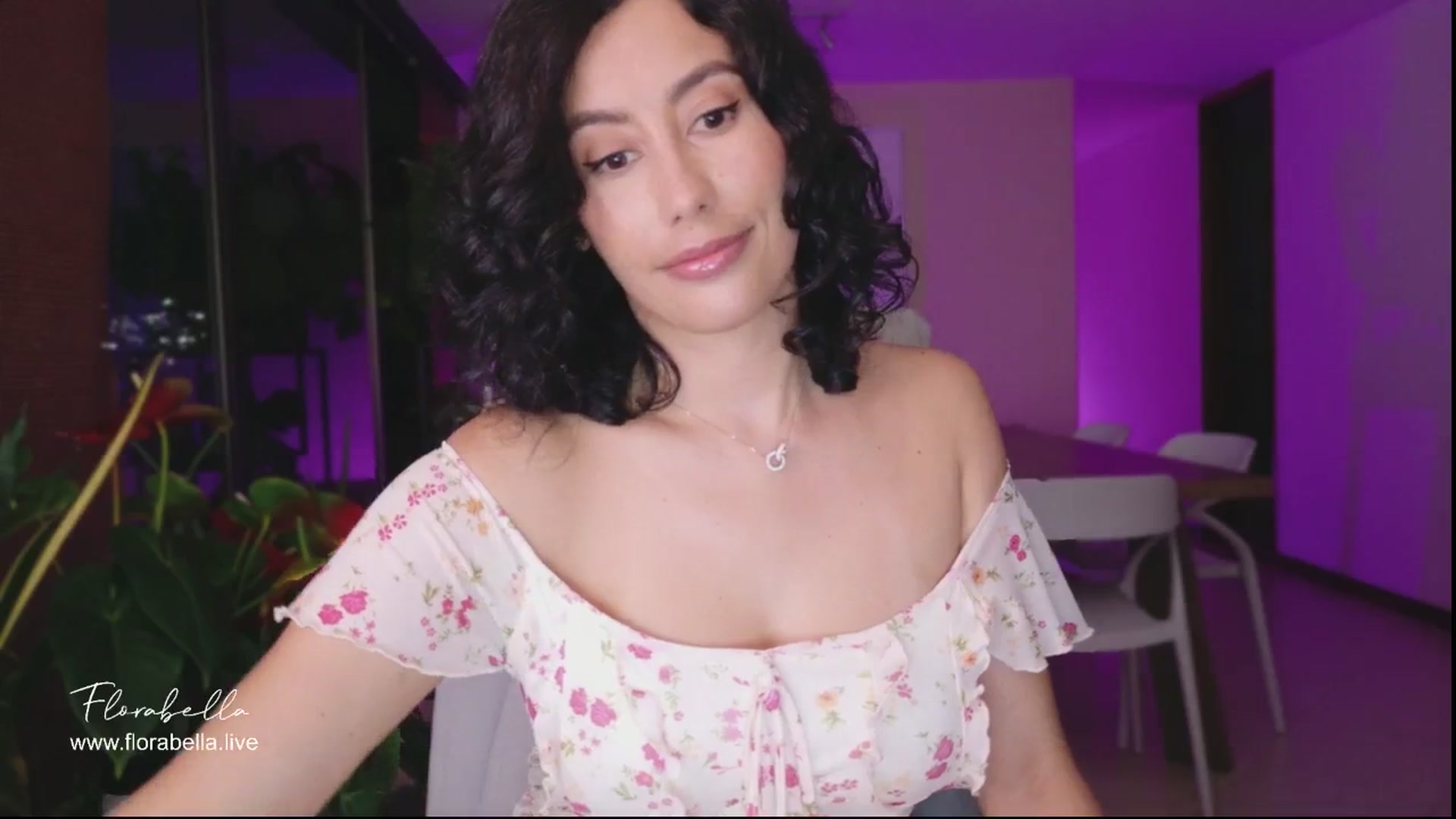 Gallery image thumbnail from Florabella's myfreecams stream on, 06/07/2025, 05:10 image 3 of 20