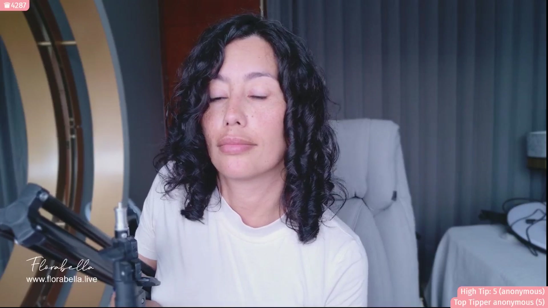 Gallery image thumbnail from Florabella's myfreecams stream on, 07/04/2025, 19:17 image 7 of 20