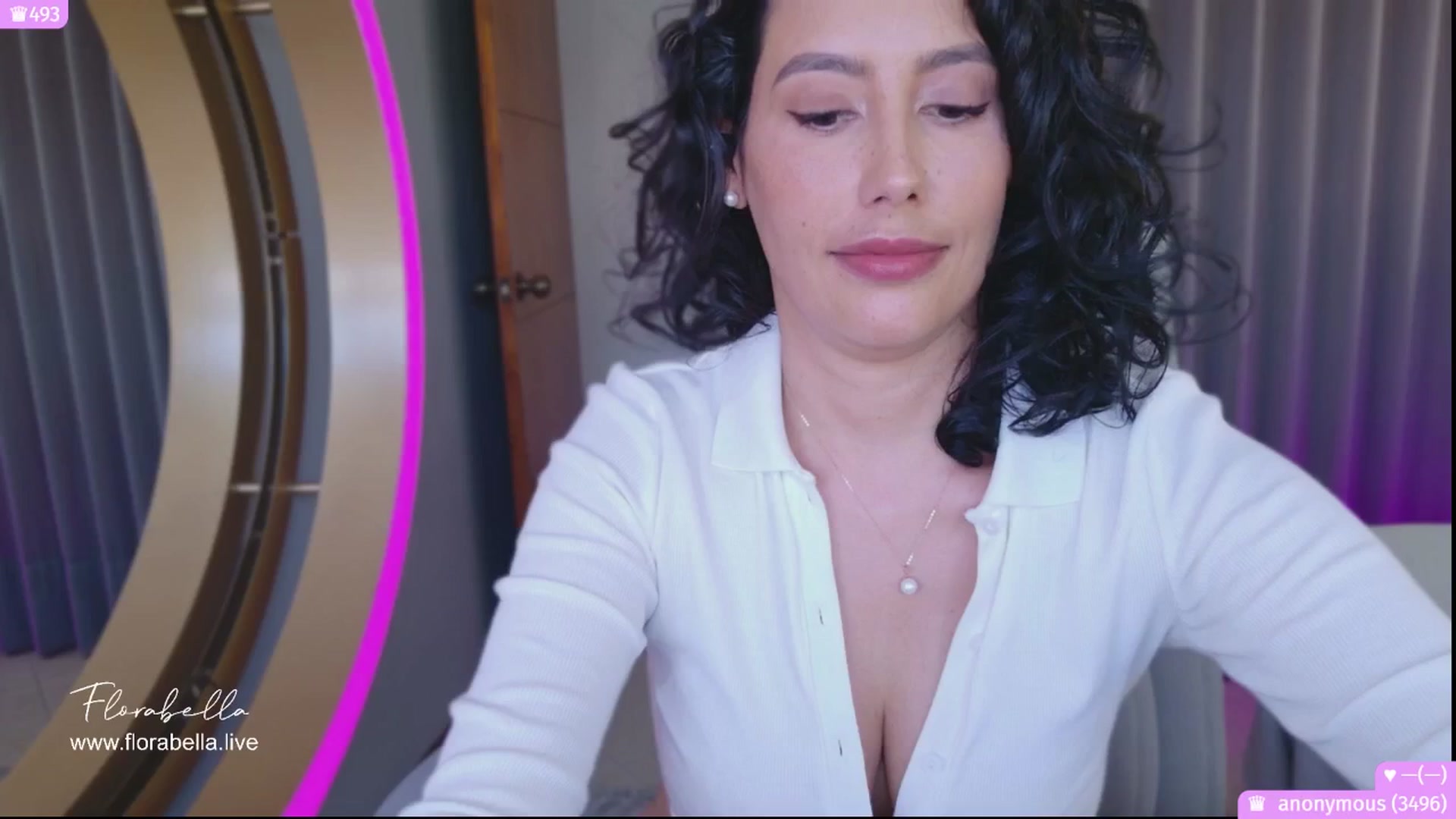 Gallery image thumbnail from Florabella's myfreecams stream on, 08/03/2025, 22:05 image 4 of 20